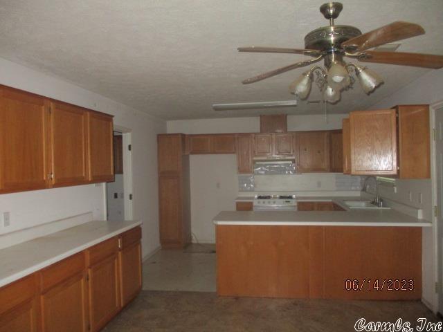 BOMBER BASE - Residential