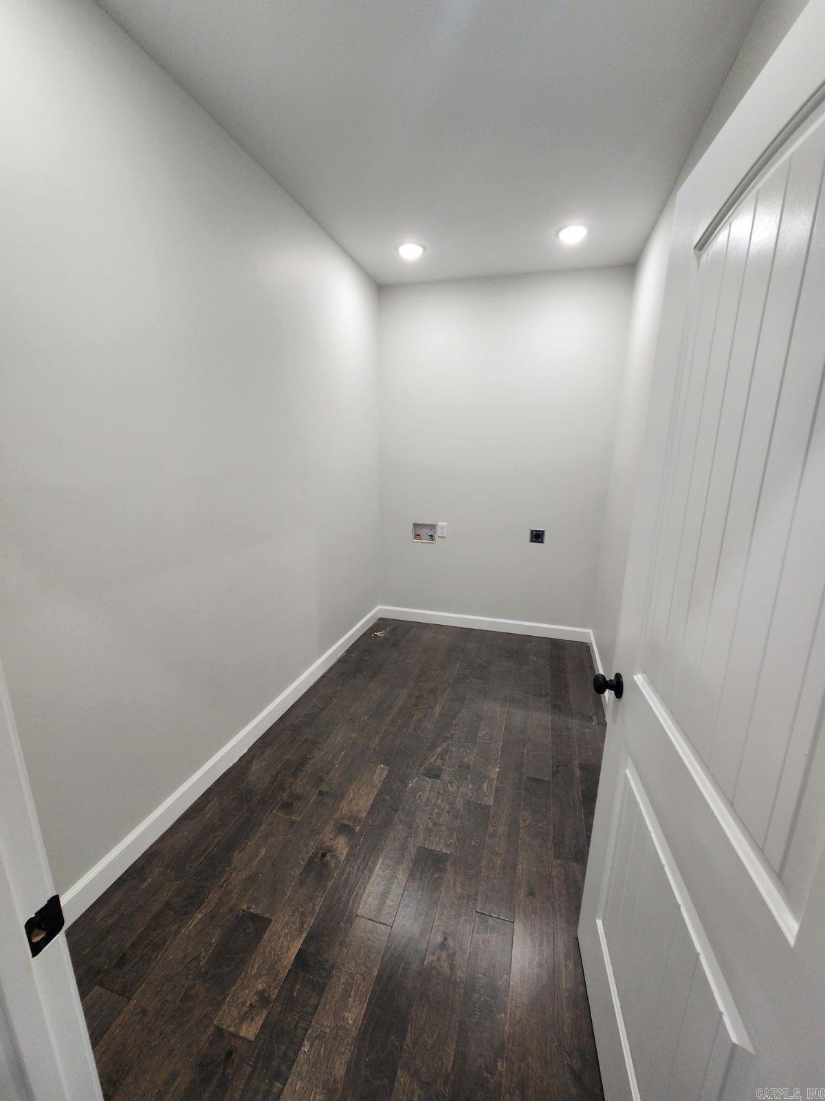 East Wind - Residential