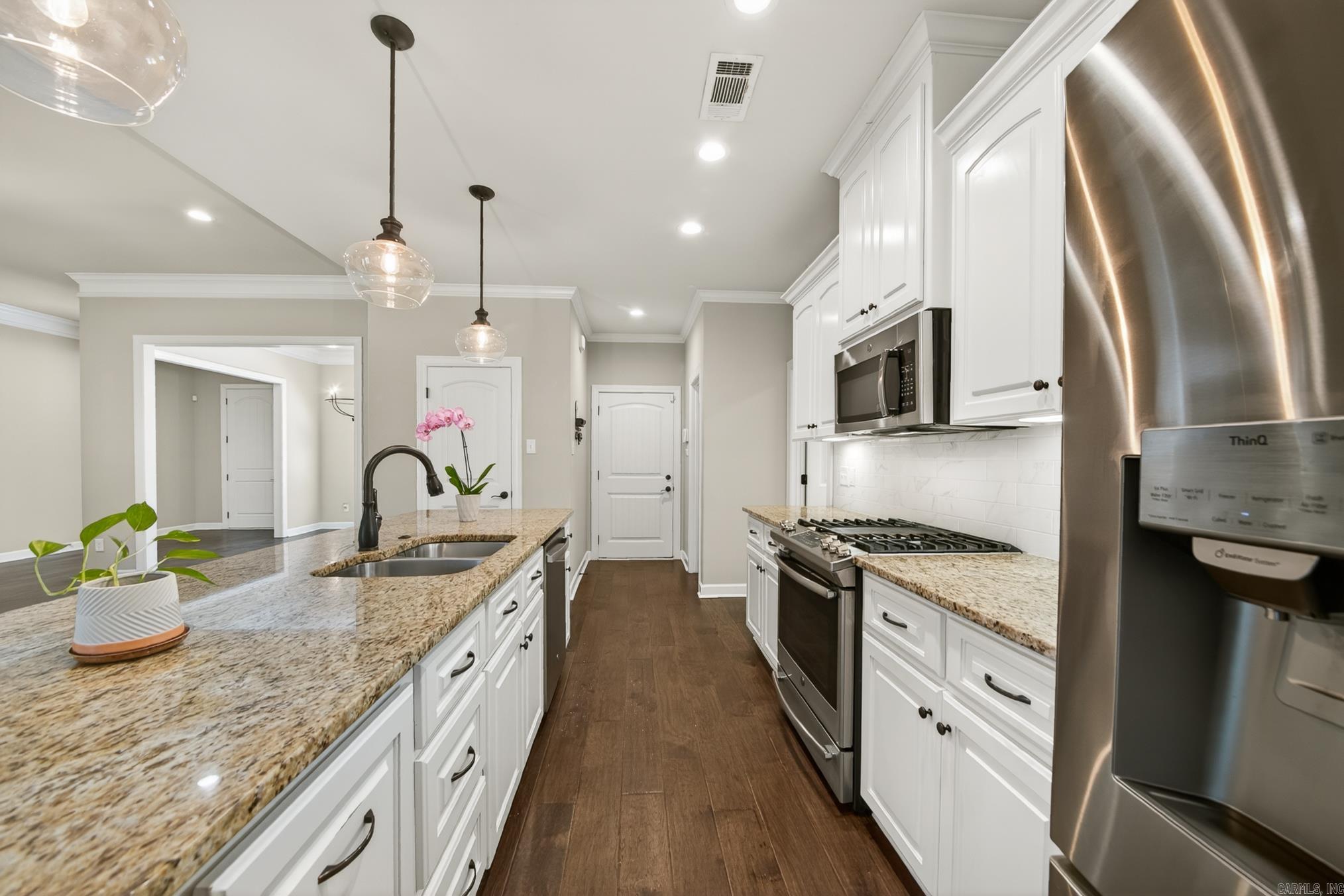 MILLERS GLENN - Residential Lease
