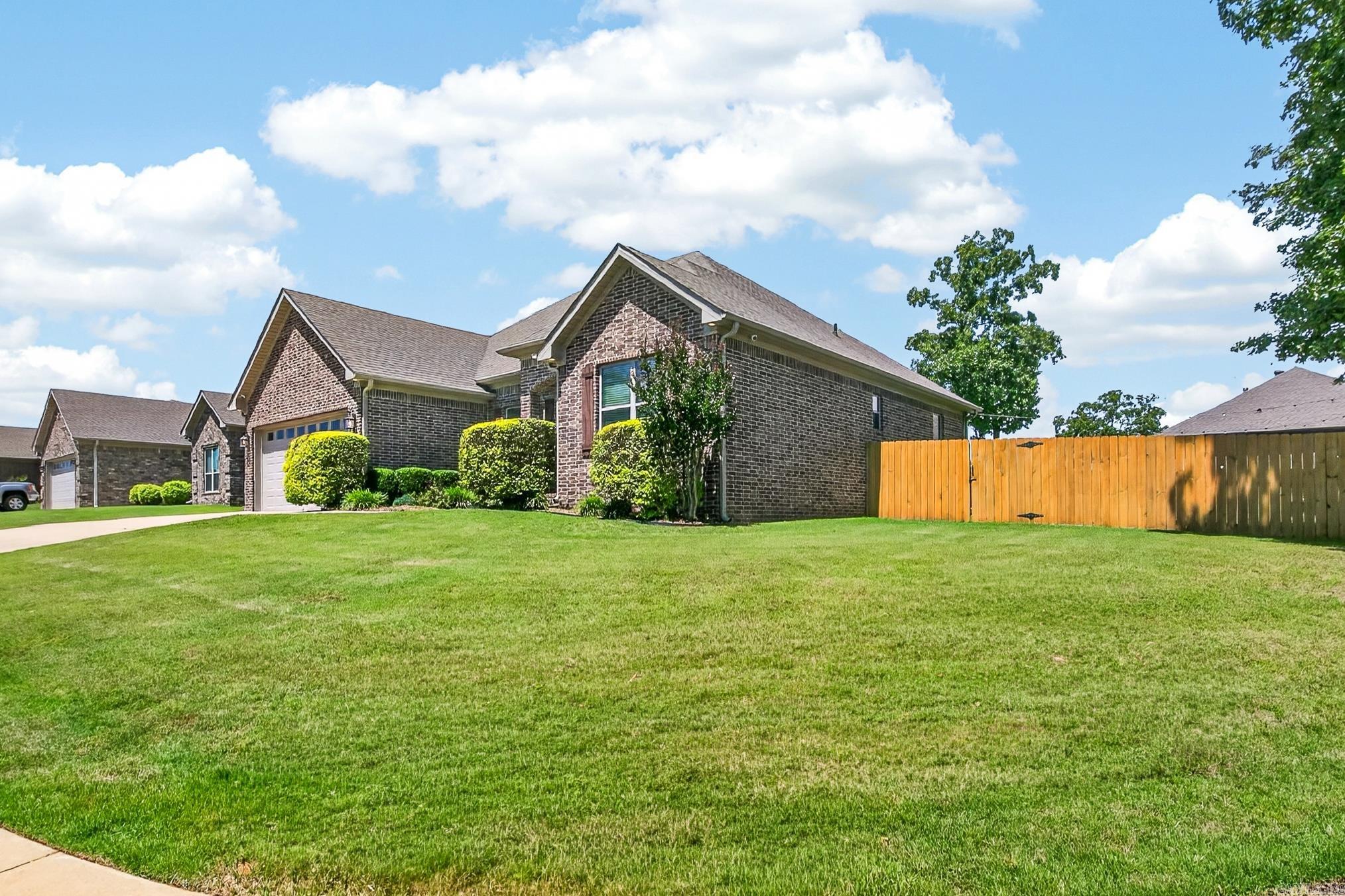 MILLERS GLENN - Residential Lease