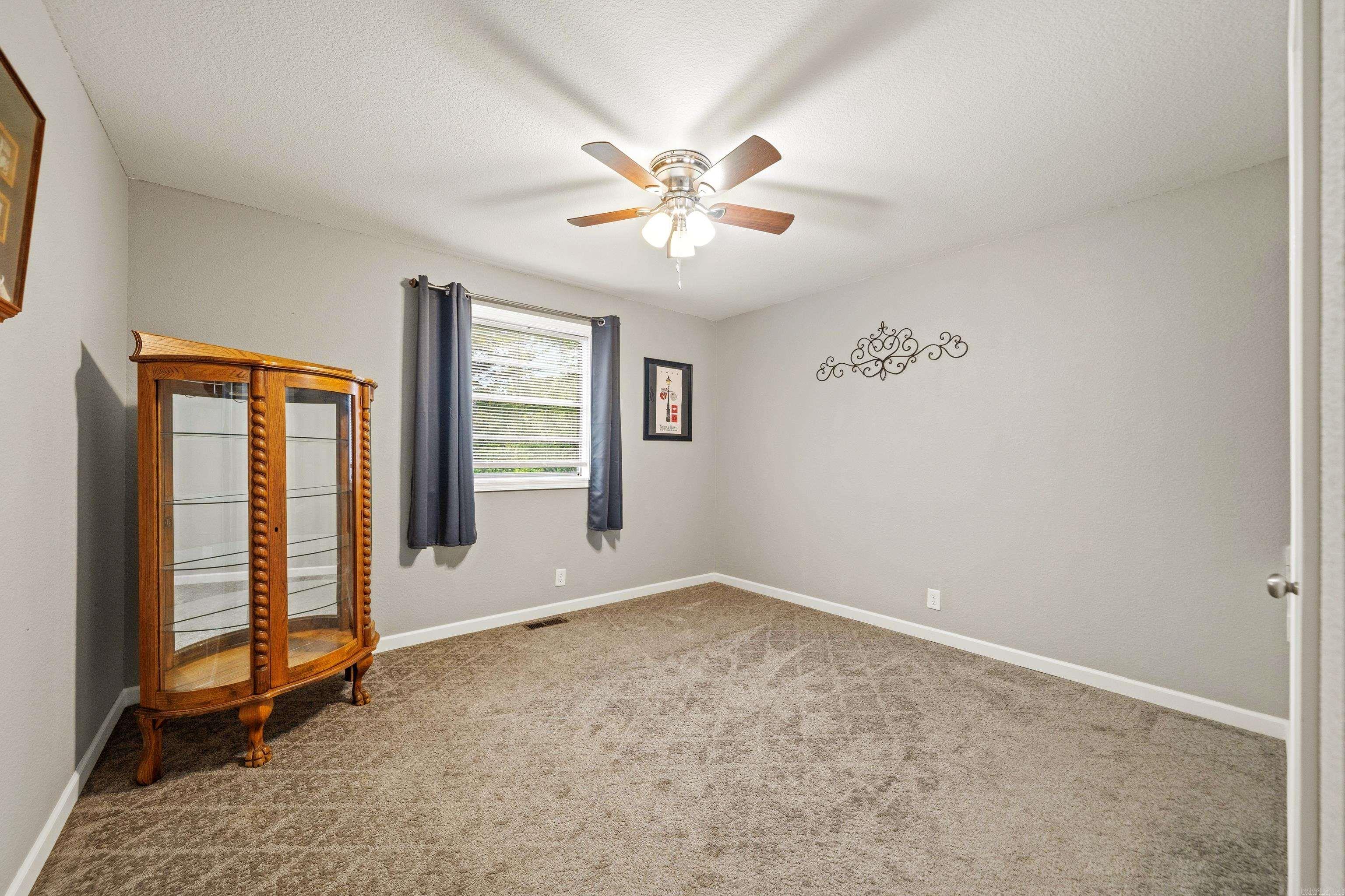 CHARMING HEIGHTS - Residential