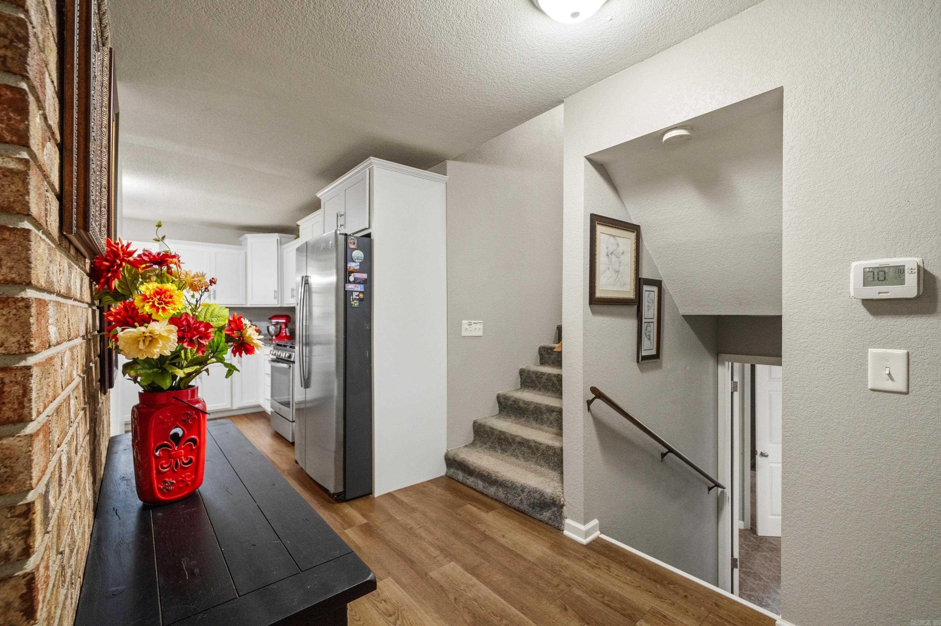 CHARMING HEIGHTS - Residential