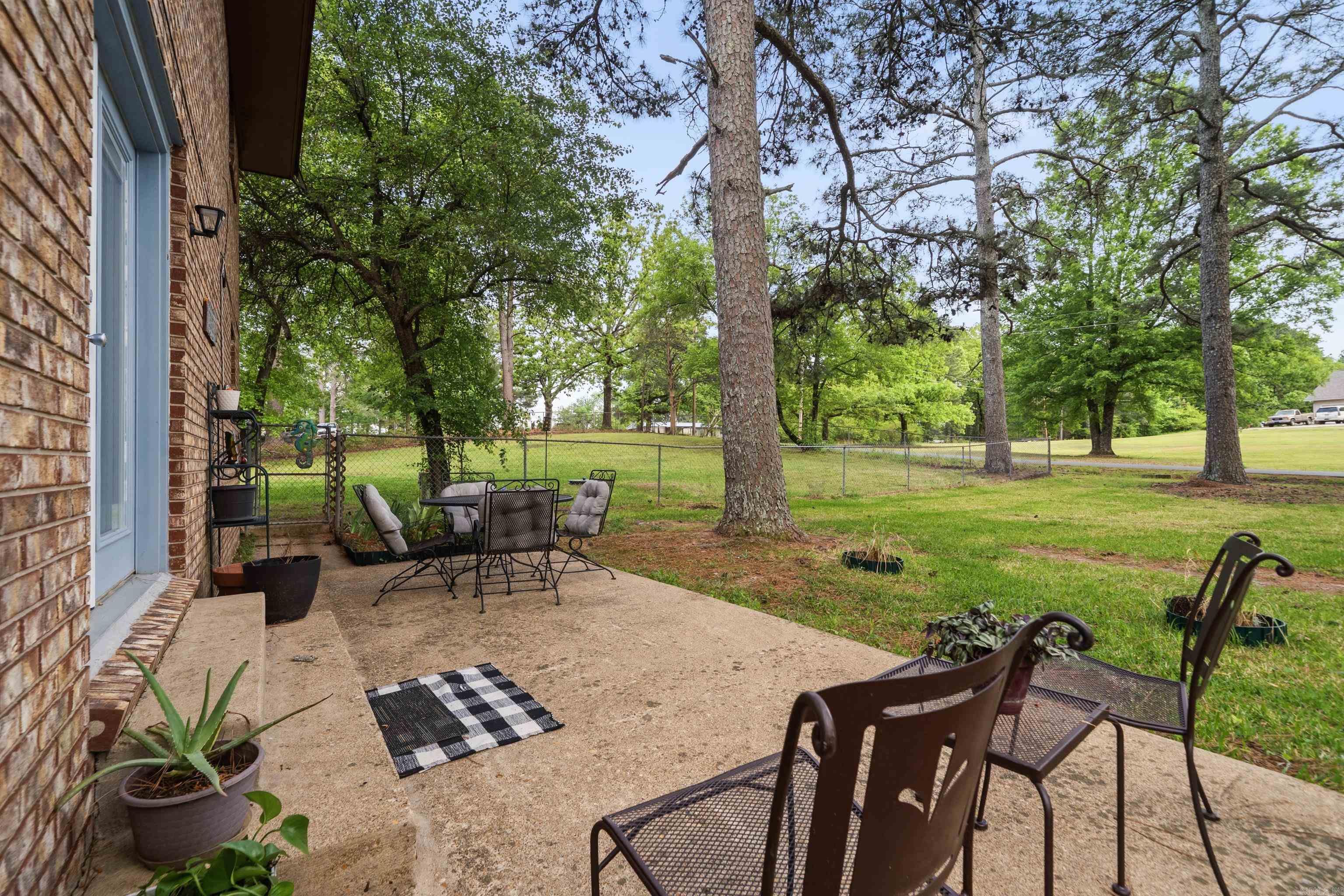 CHARMING HEIGHTS - Residential