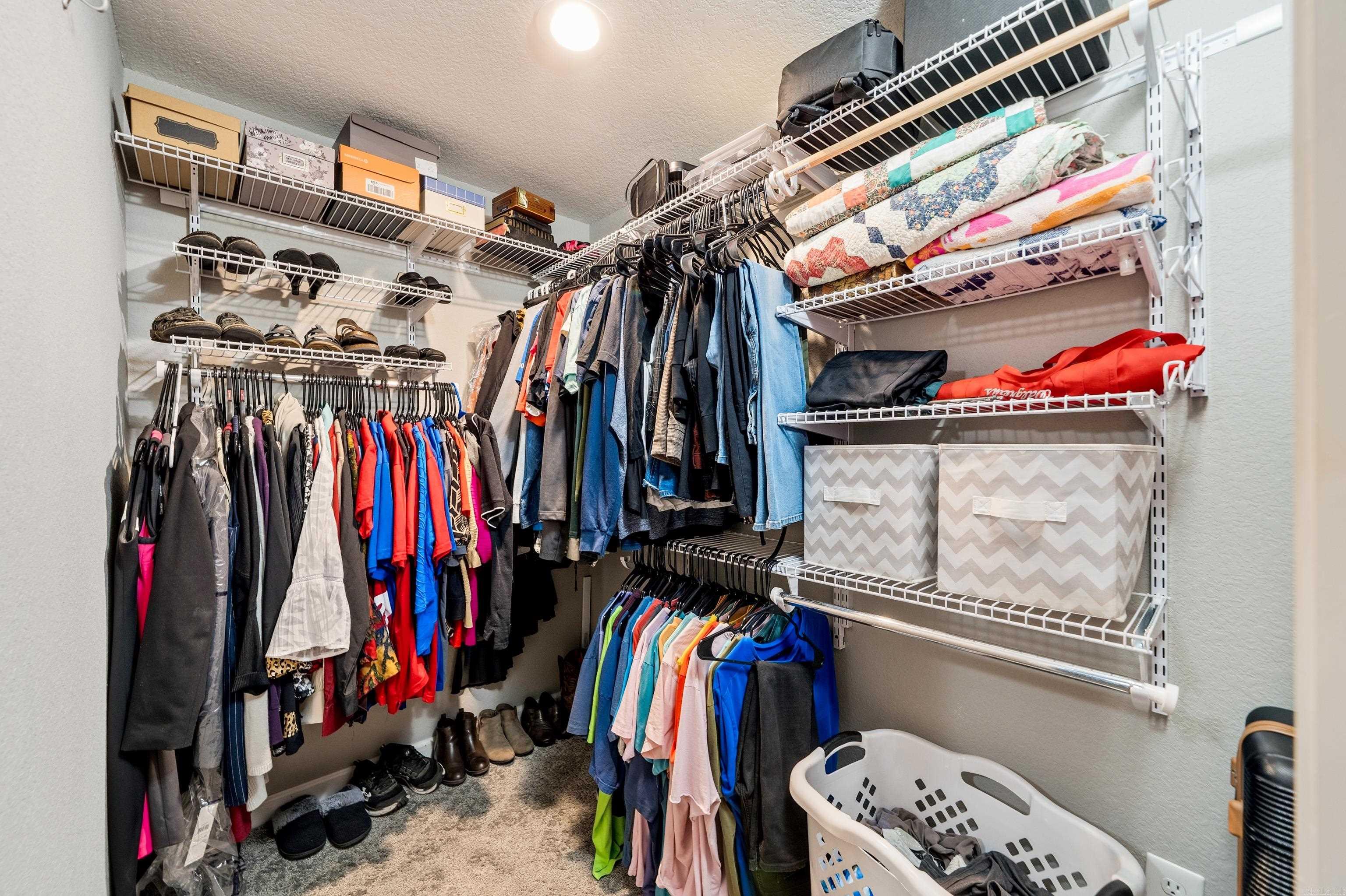 CHARMING HEIGHTS - Residential