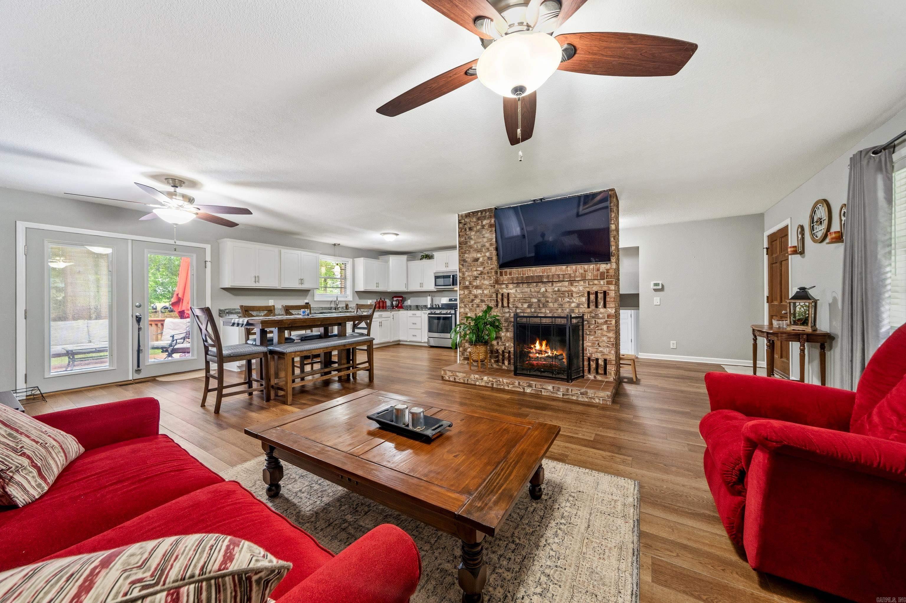 CHARMING HEIGHTS - Residential