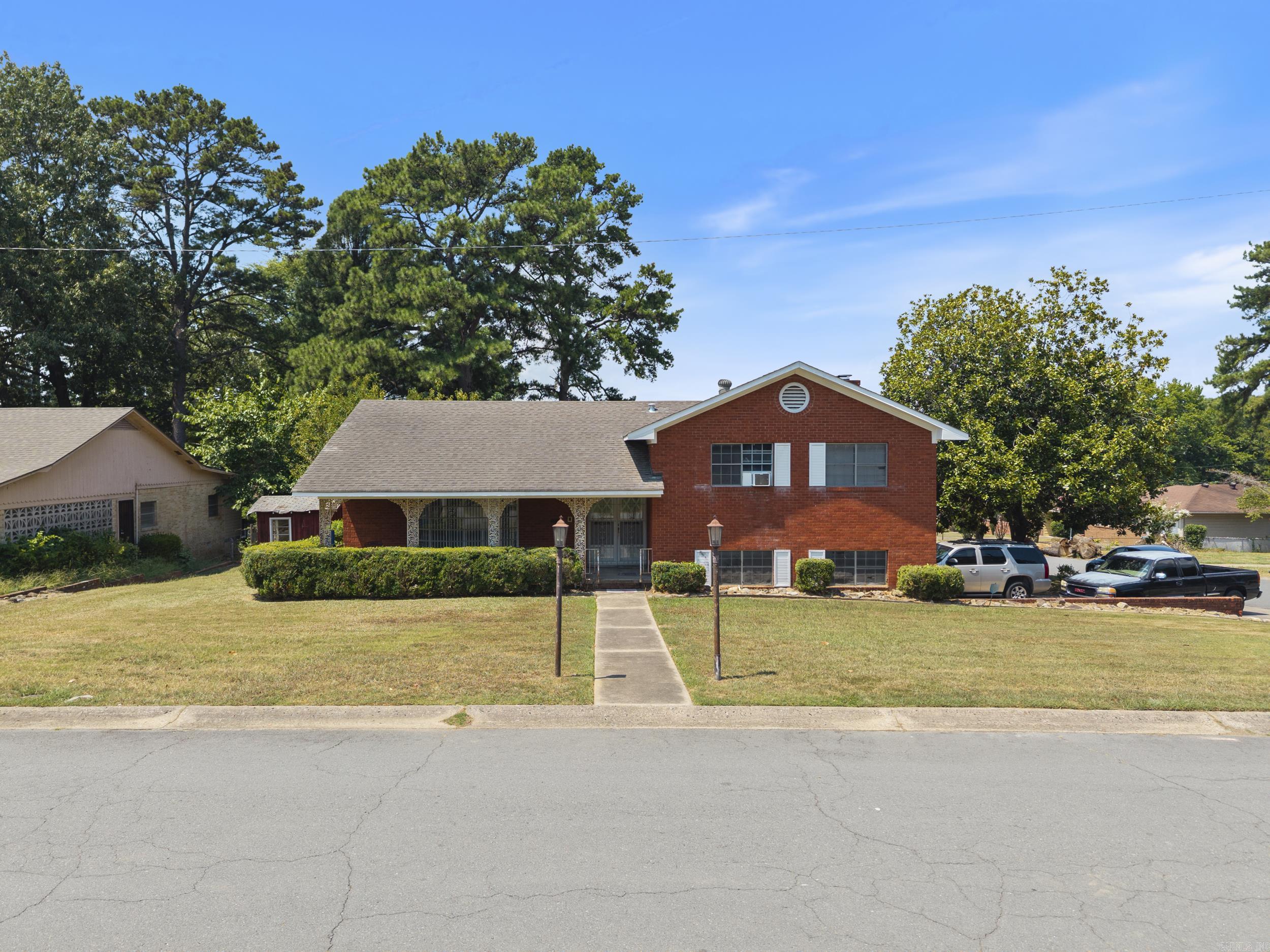 Buhlers 10th - Residential