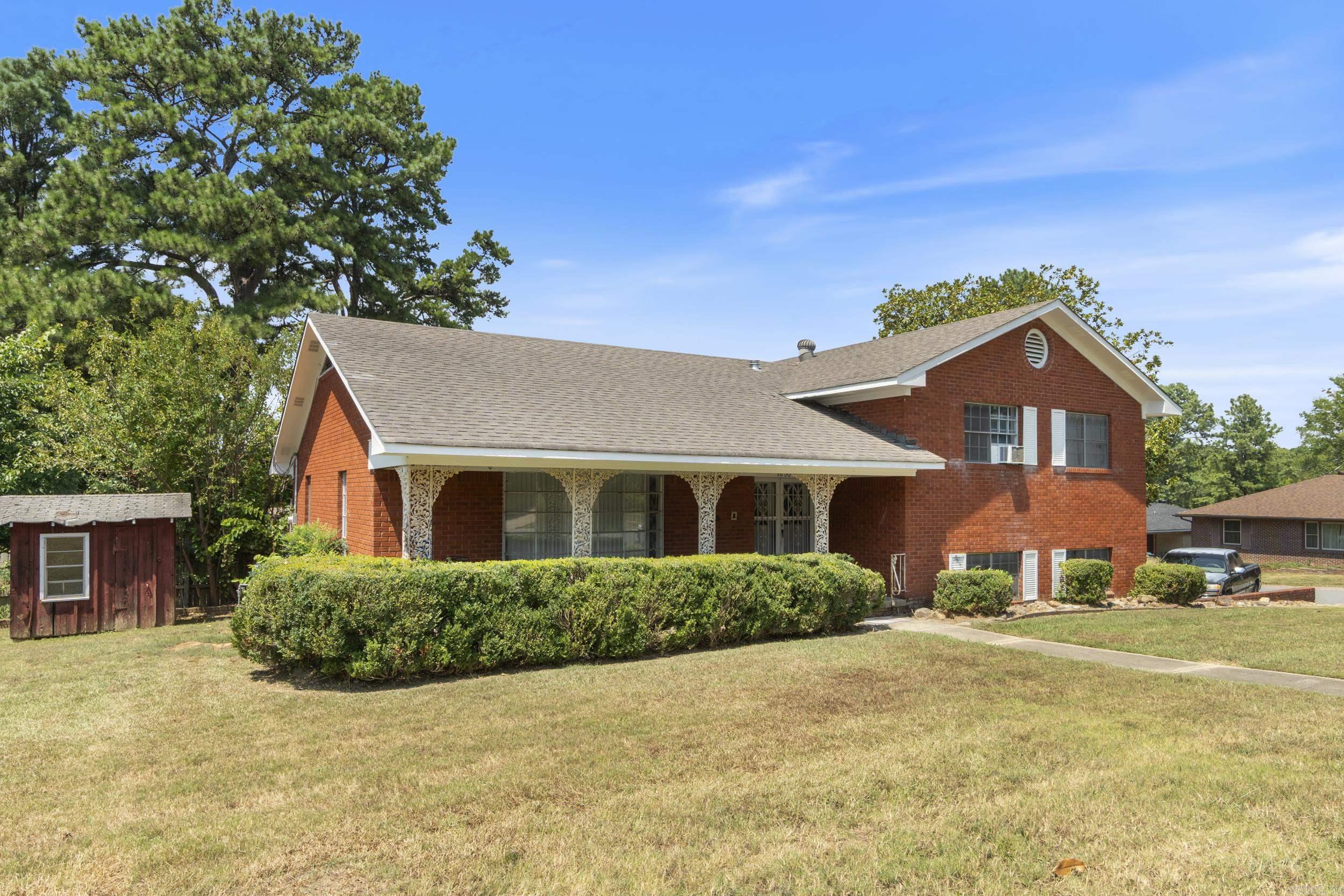 Buhlers 10th - Residential