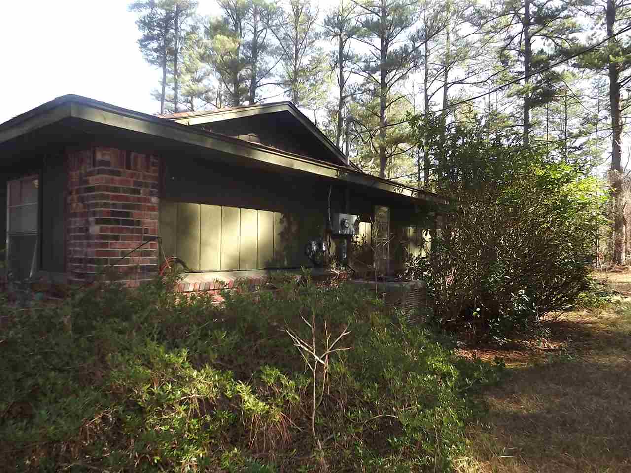 MEADOWWOOD - Residential