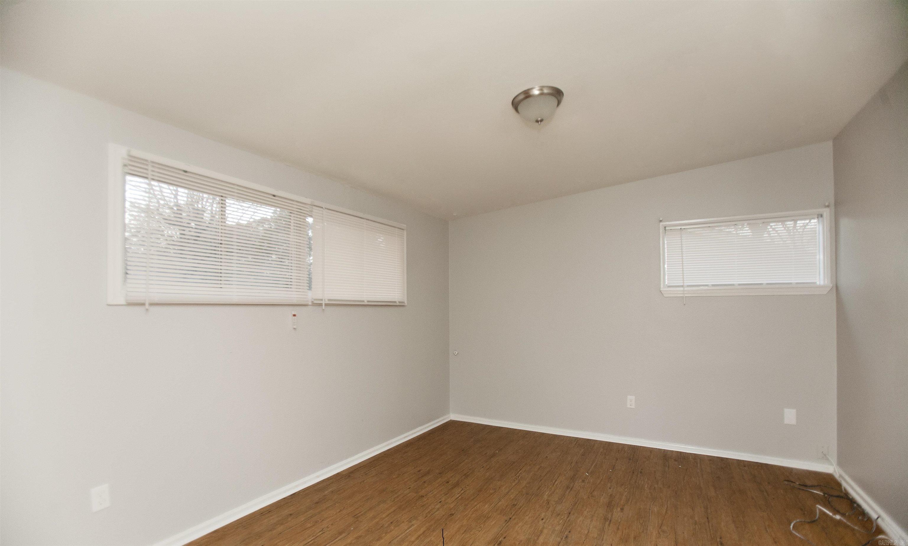 MEADOWCLIFF - Residential