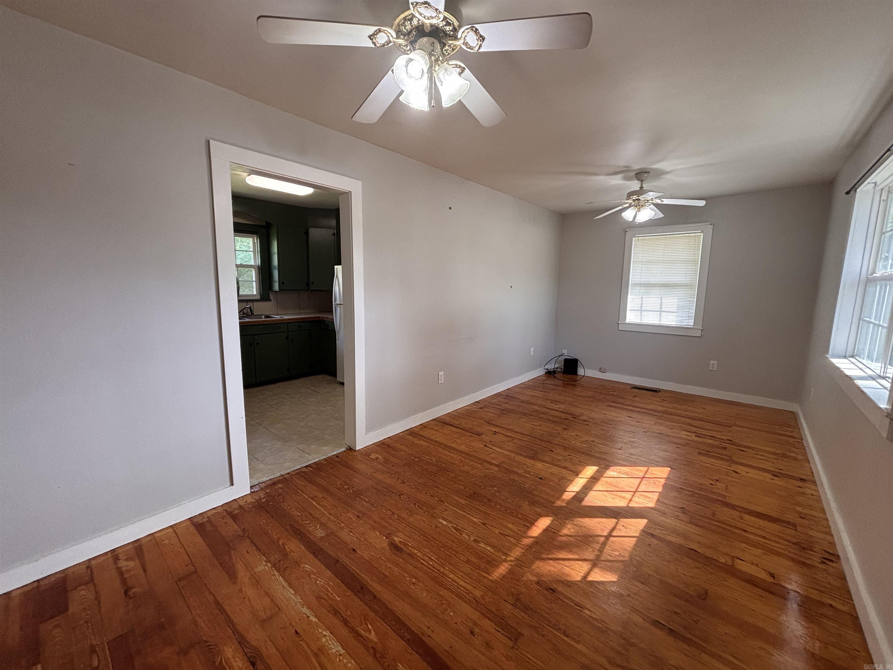 UNPLATTED ACREAGE - Residential