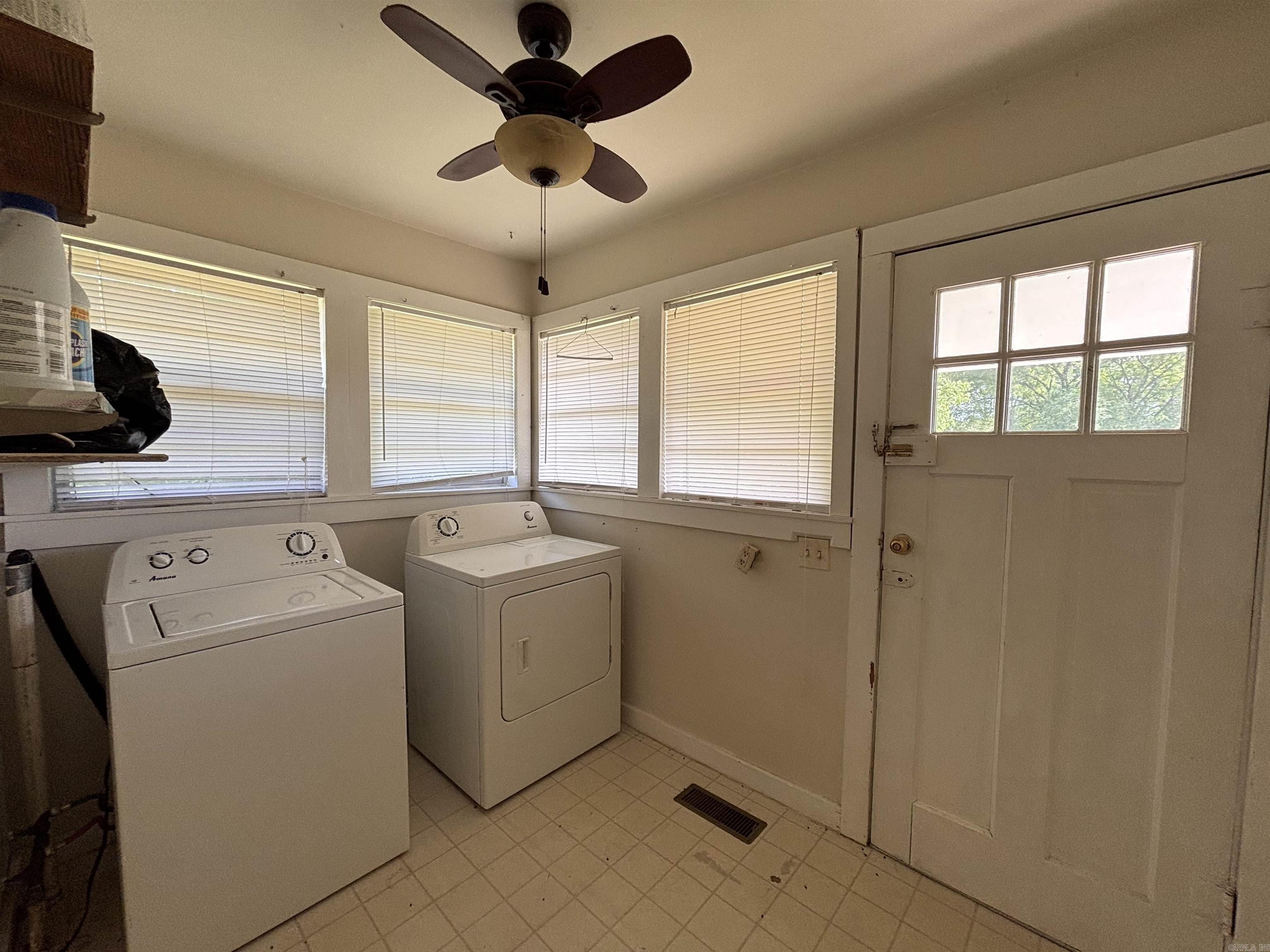 UNPLATTED ACREAGE - Residential