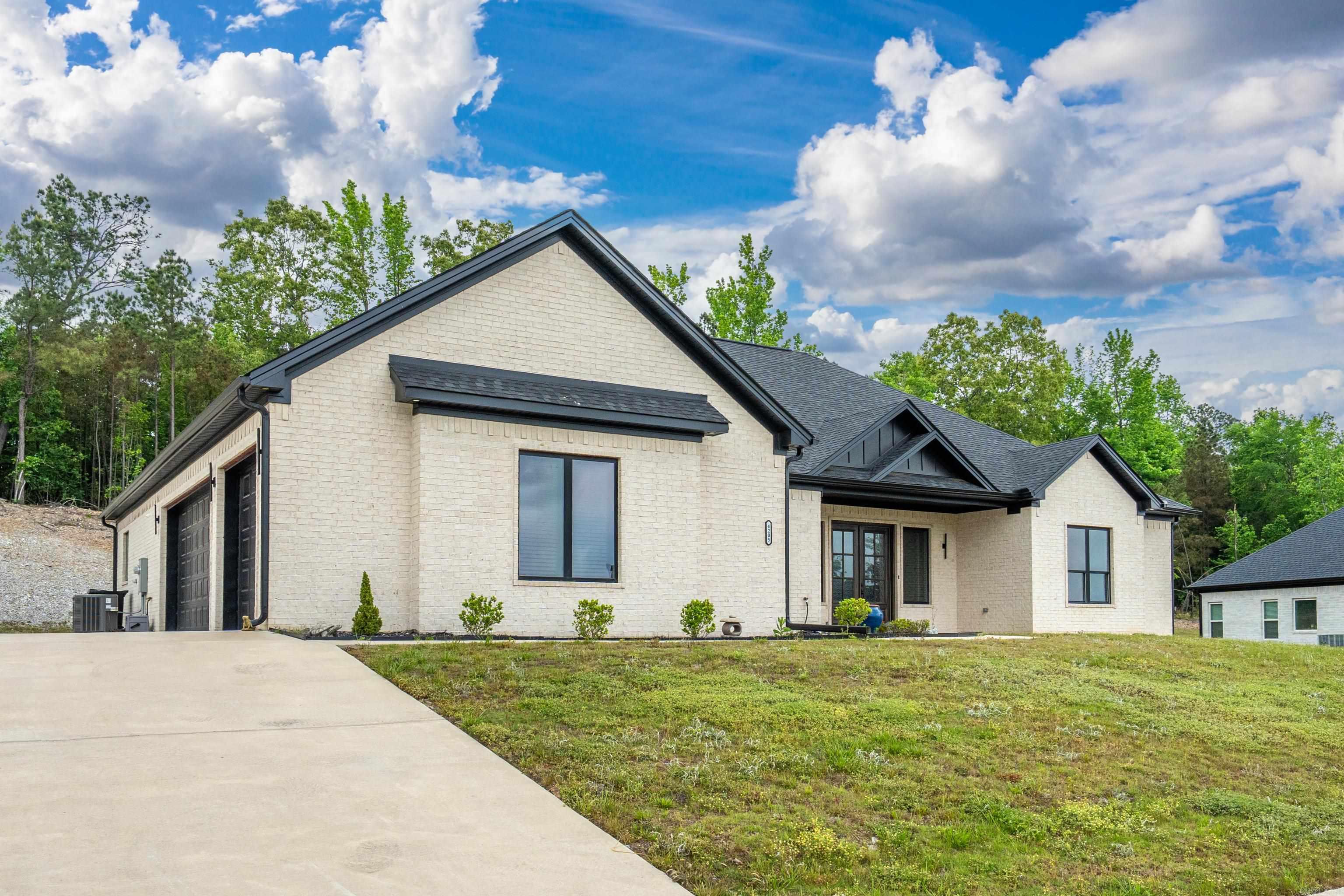 Crossroad - Residential