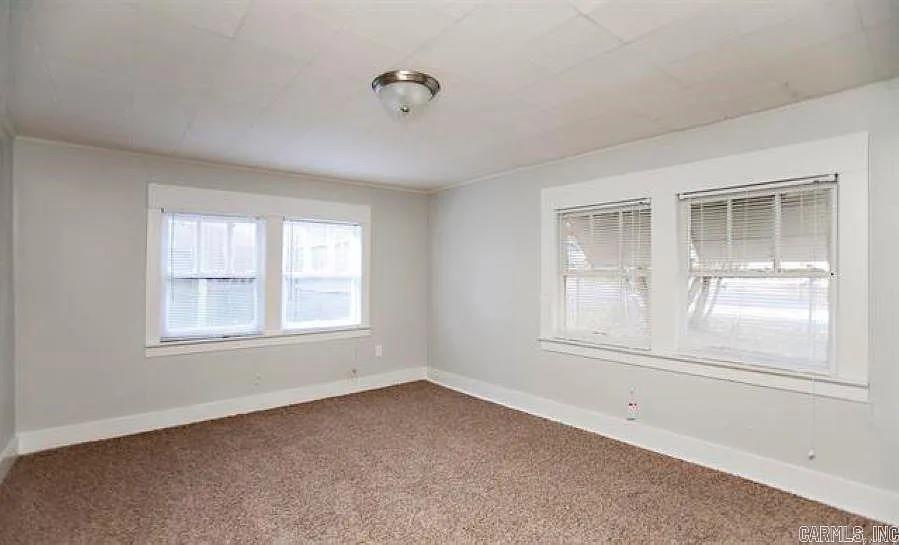 BARROW JOHN - Residential