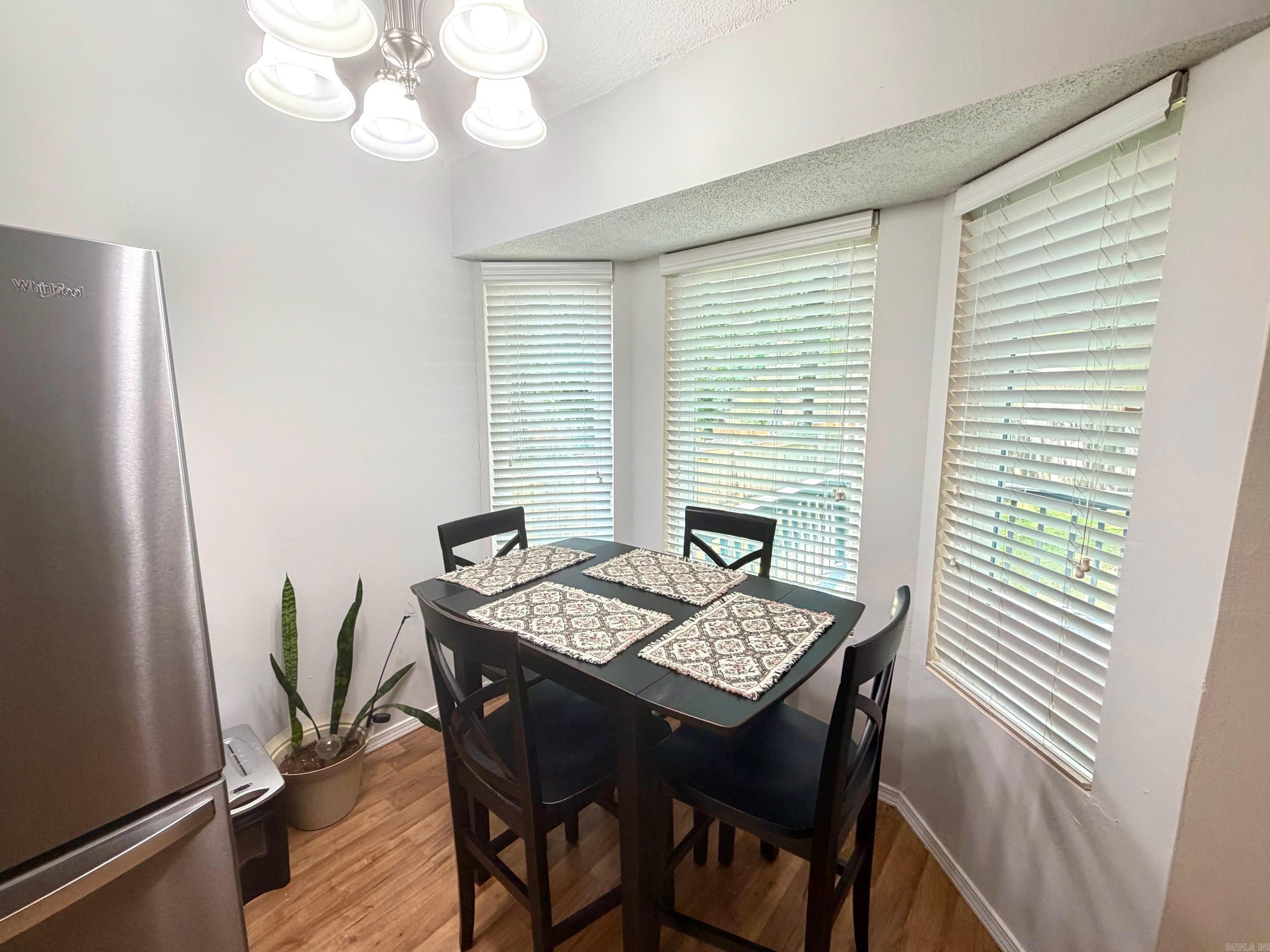 ROLLING OAKS - Residential