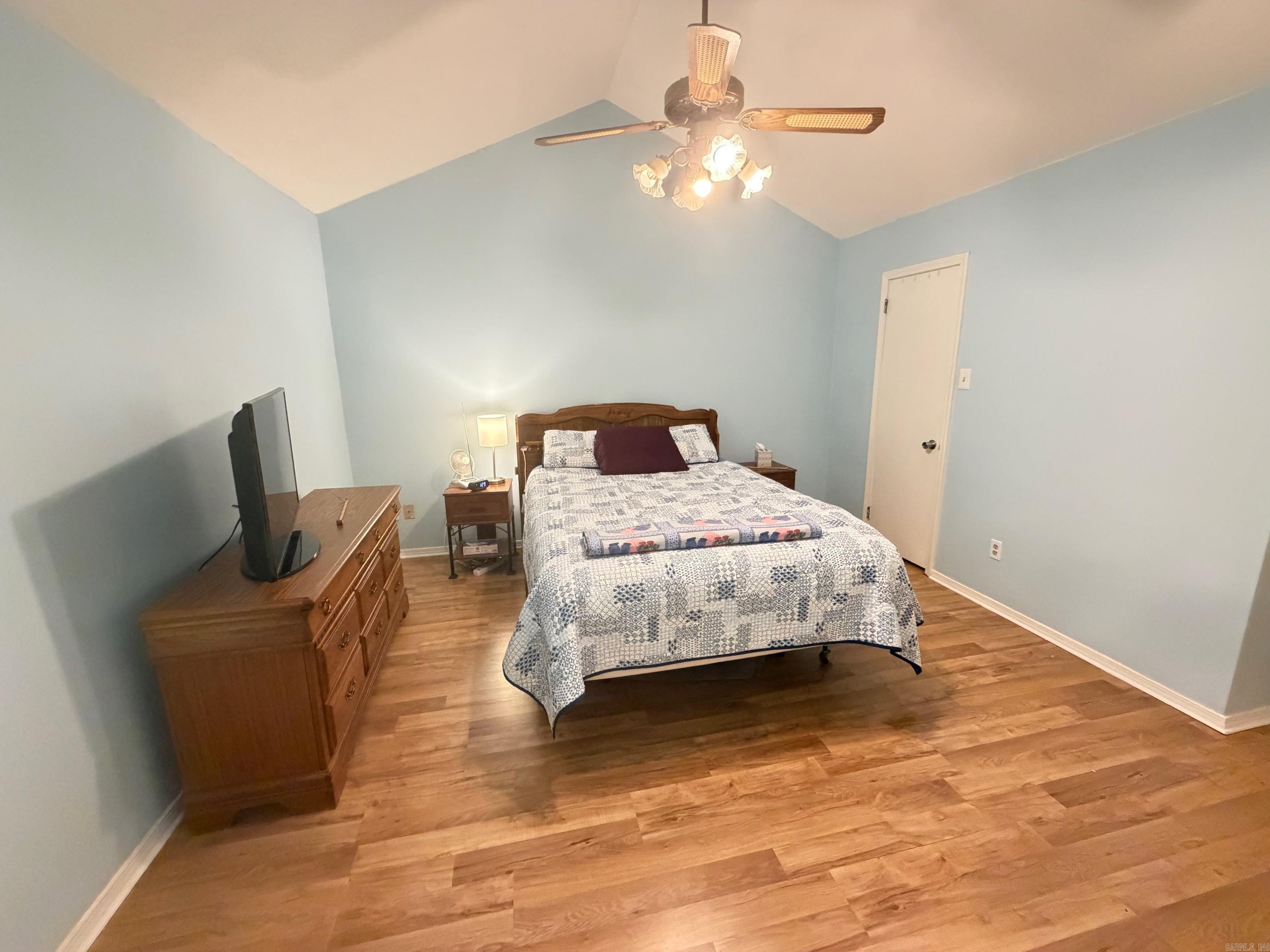 ROLLING OAKS - Residential