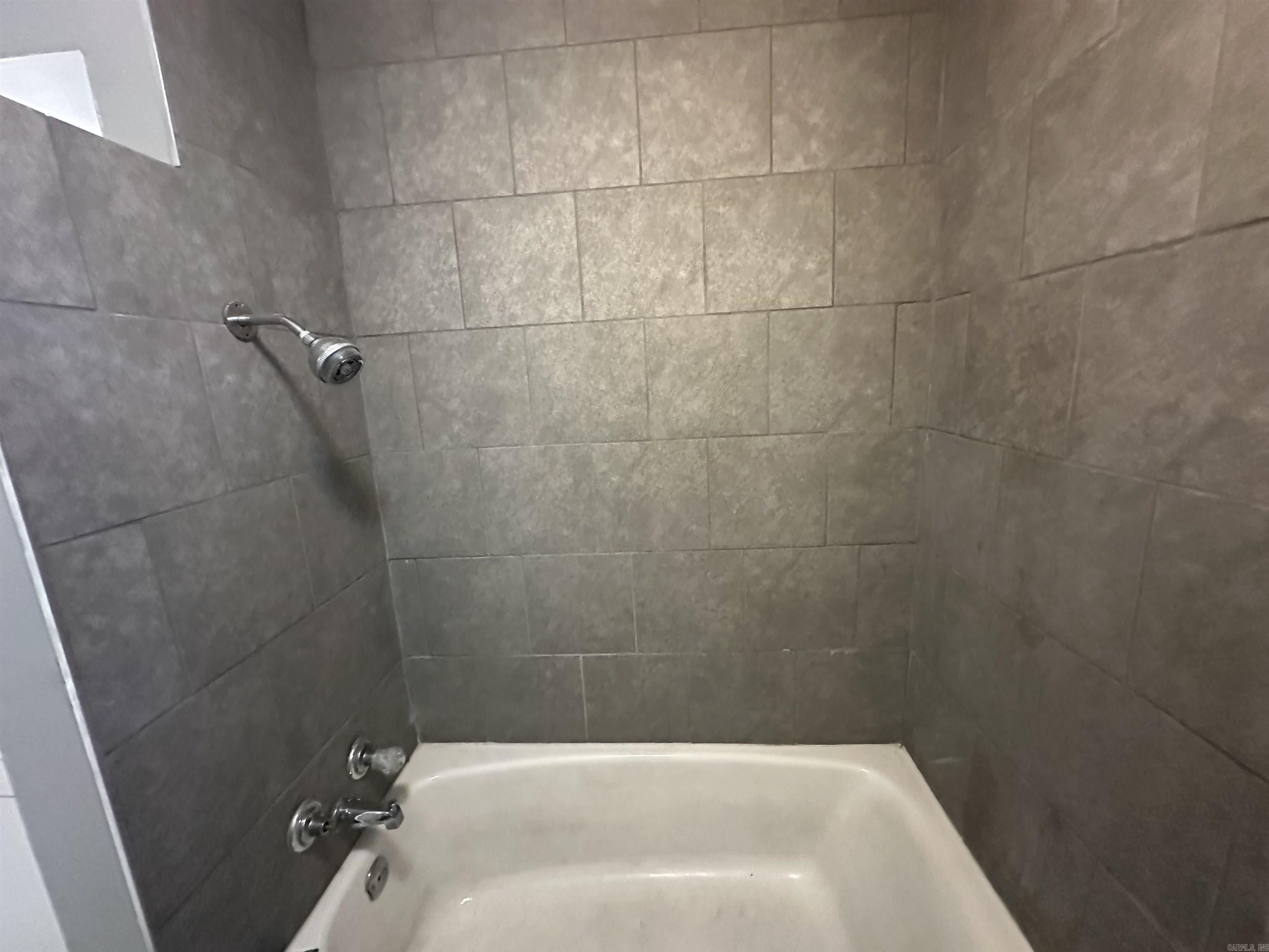 Cloverdale - Residential Lease