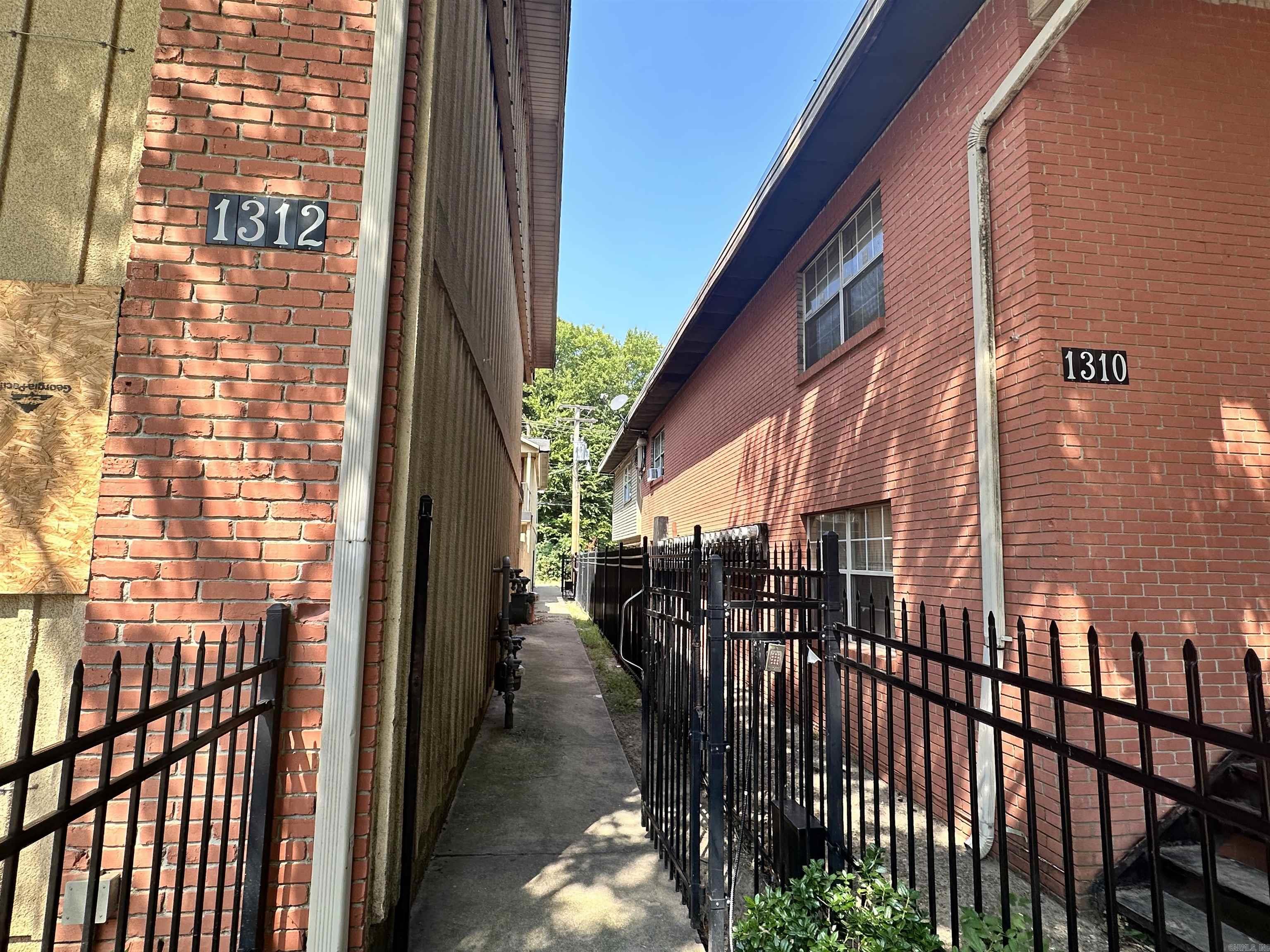 Quapaw - Residential Income