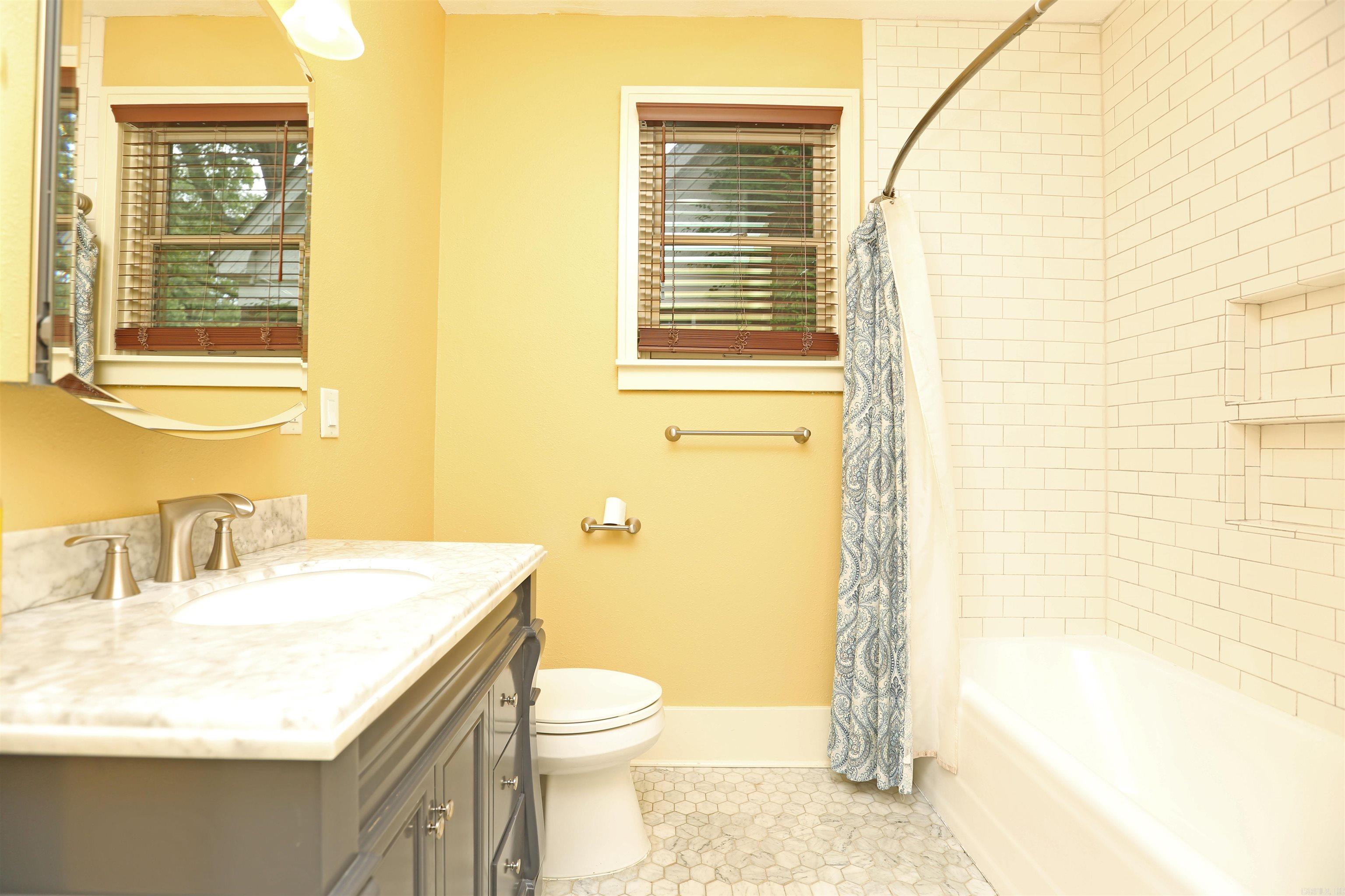 HOLLENBERG - Residential