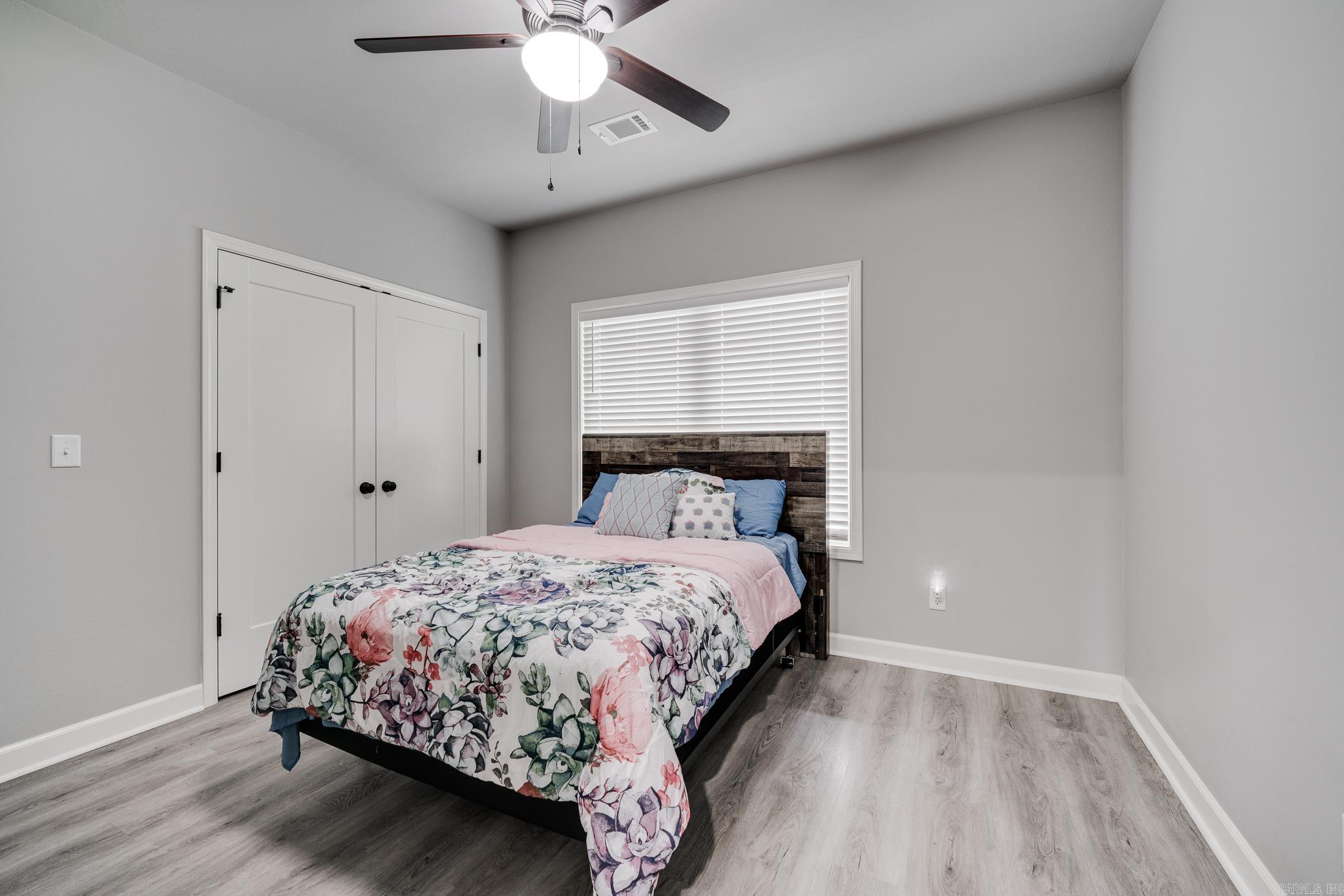 JOHNSWOOD VILLAGE - Residential