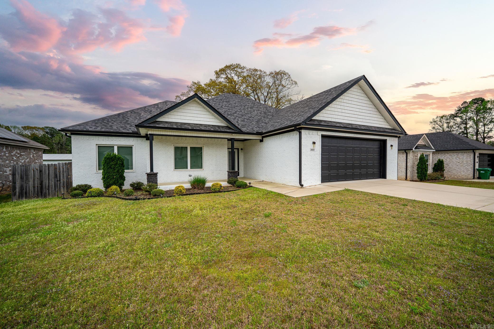 JOHNSWOOD VILLAGE - Residential