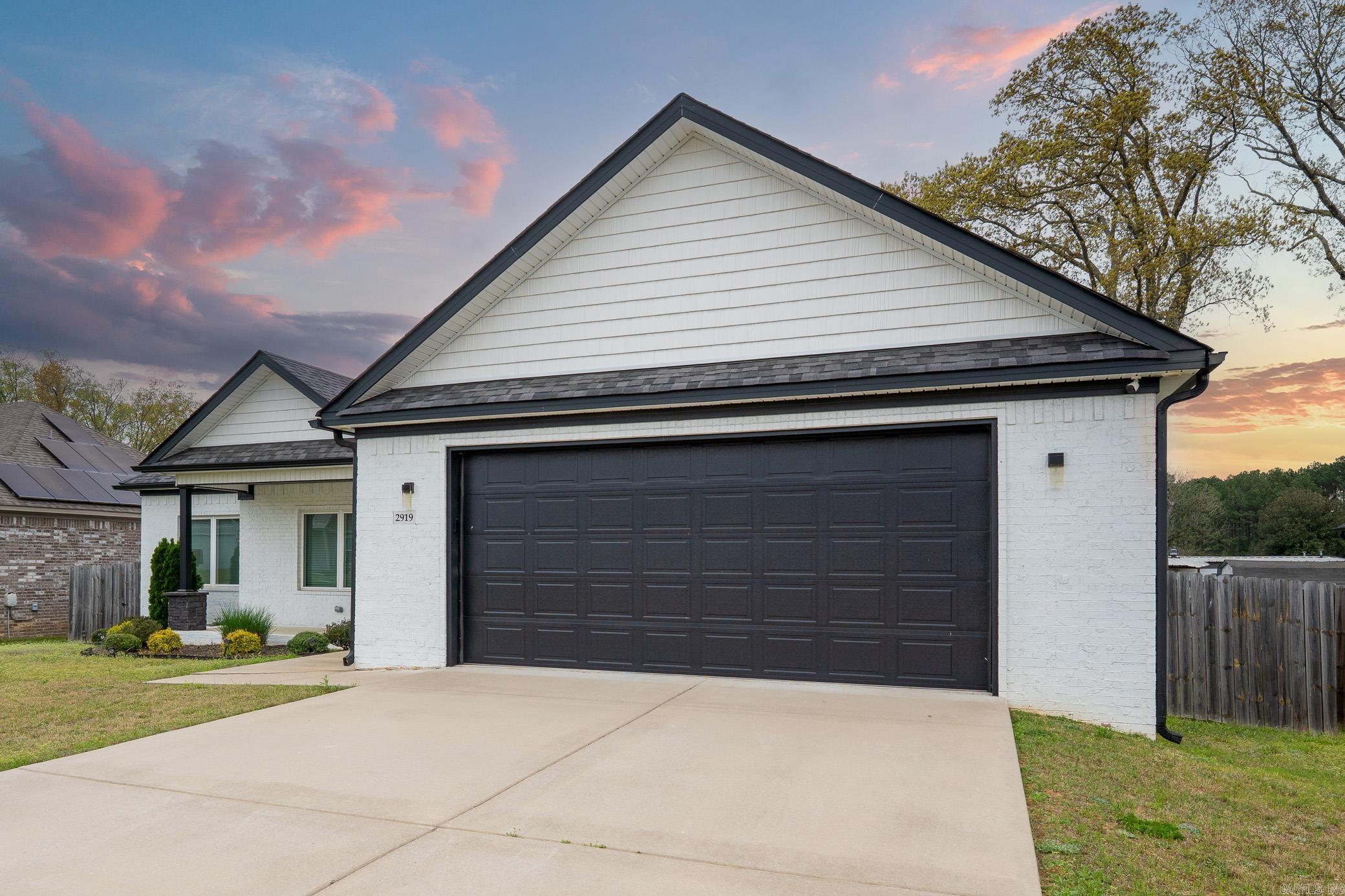 JOHNSWOOD VILLAGE - Residential