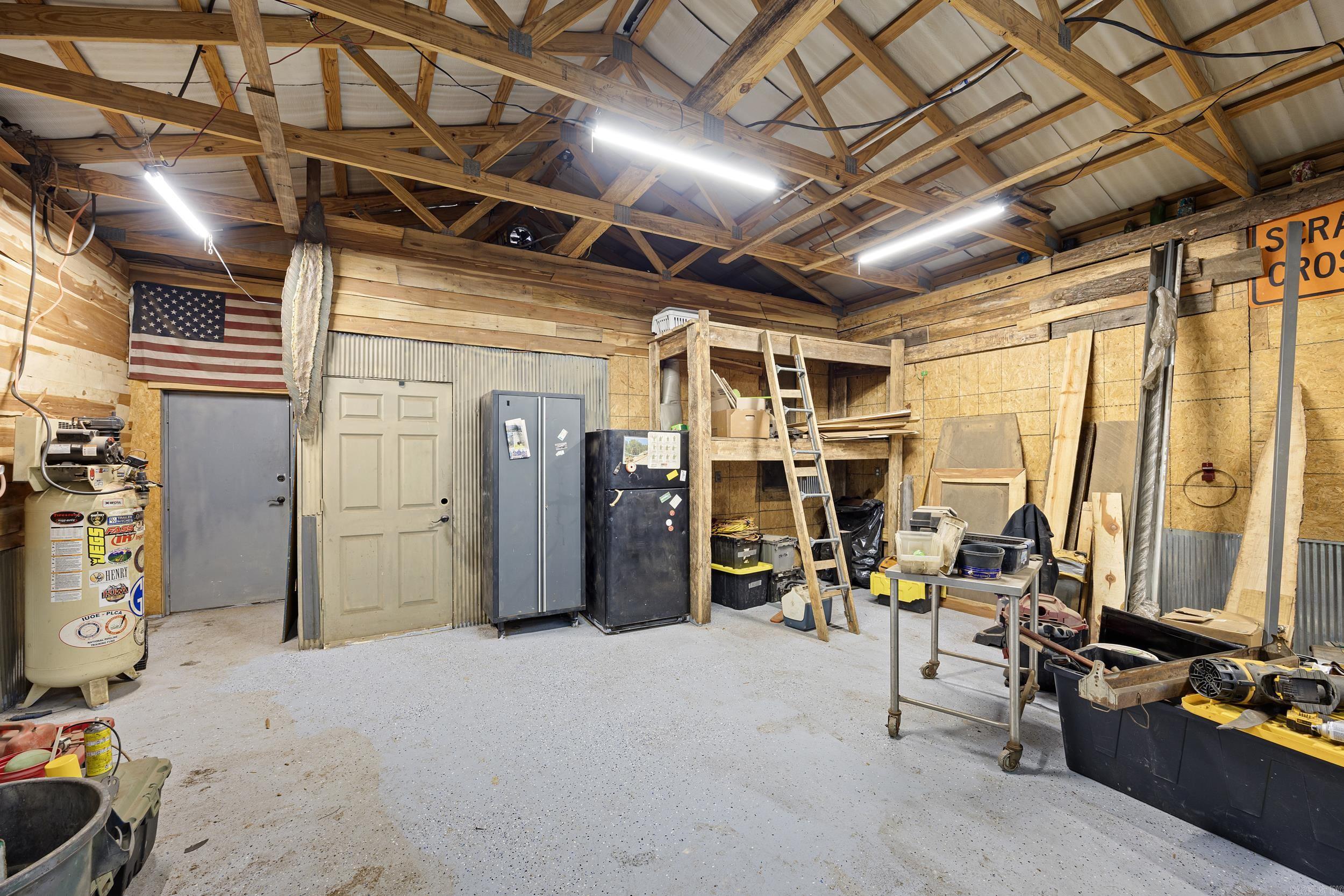 Metes & Bounds - Farm