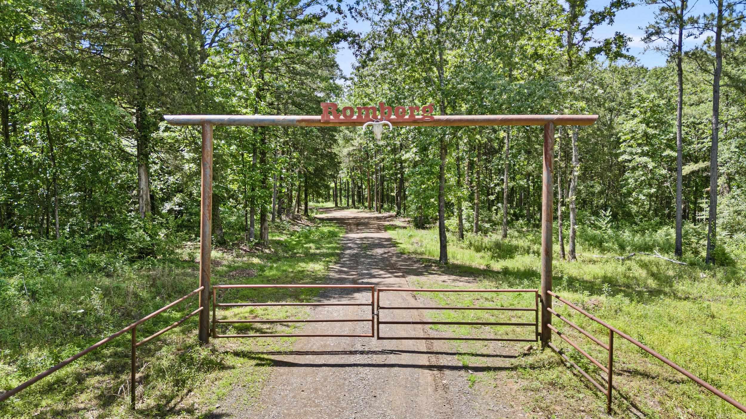 Metes & Bounds - Farm