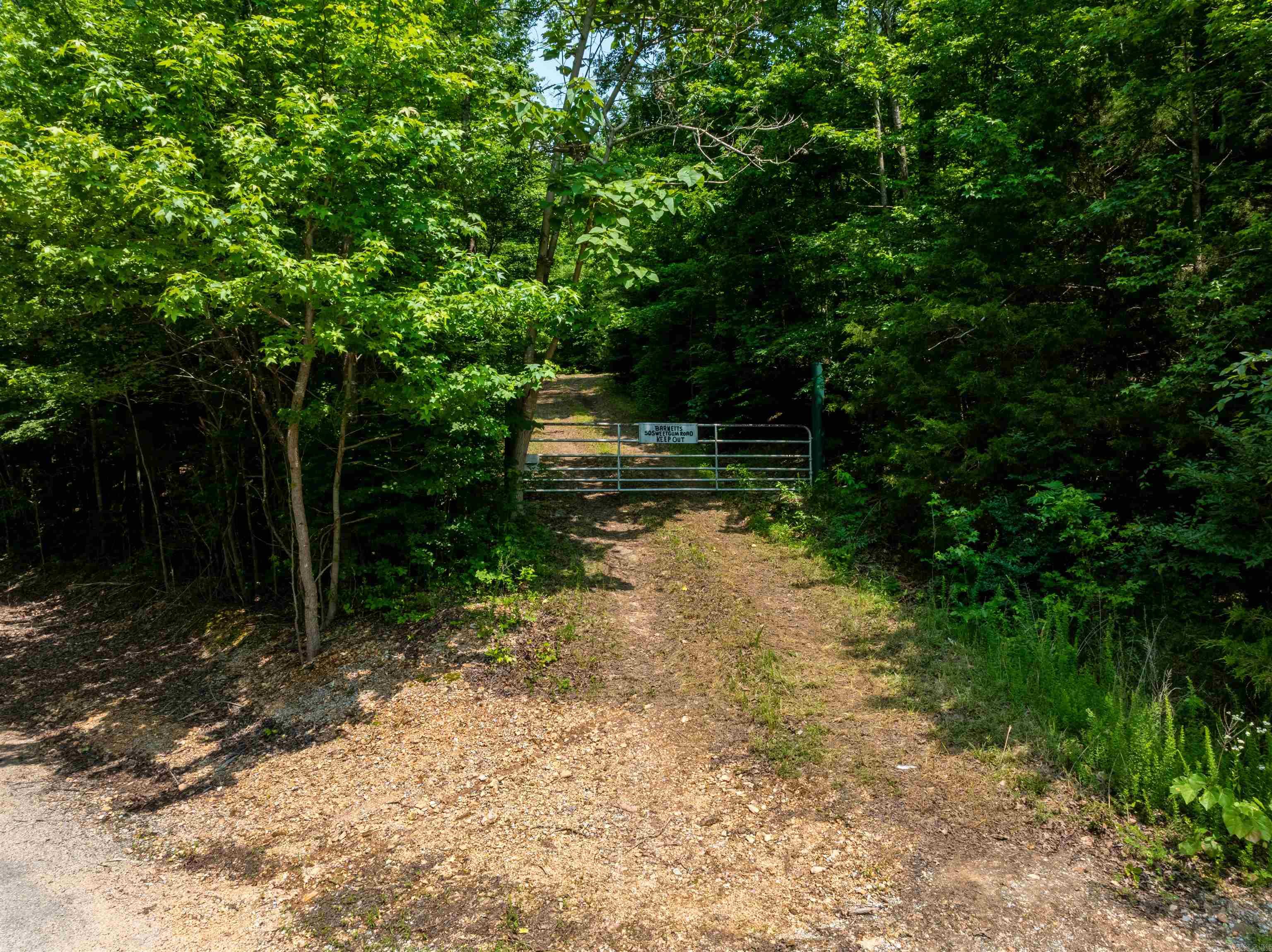 Metes & Bounds - Land