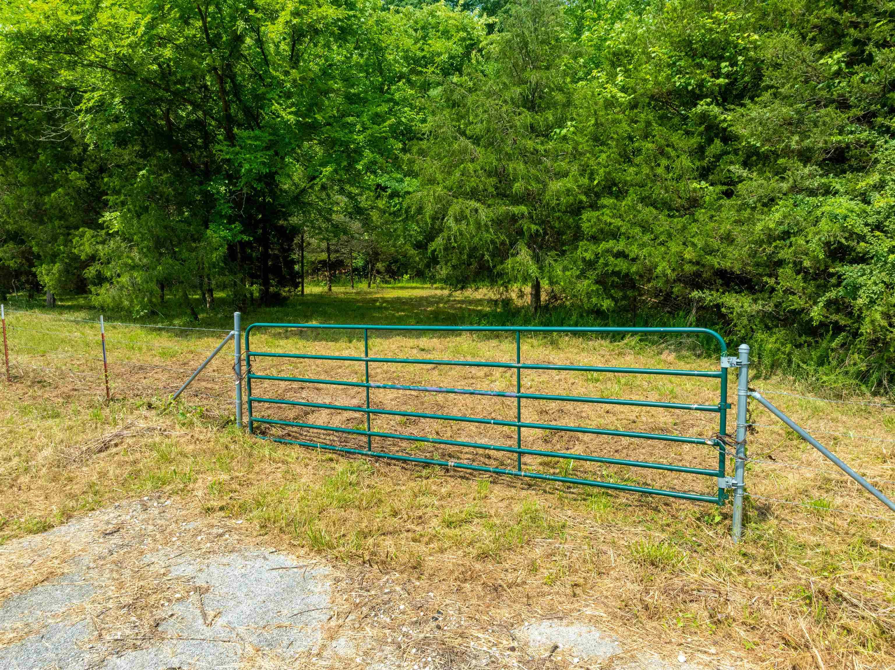 Metes & Bounds - Land