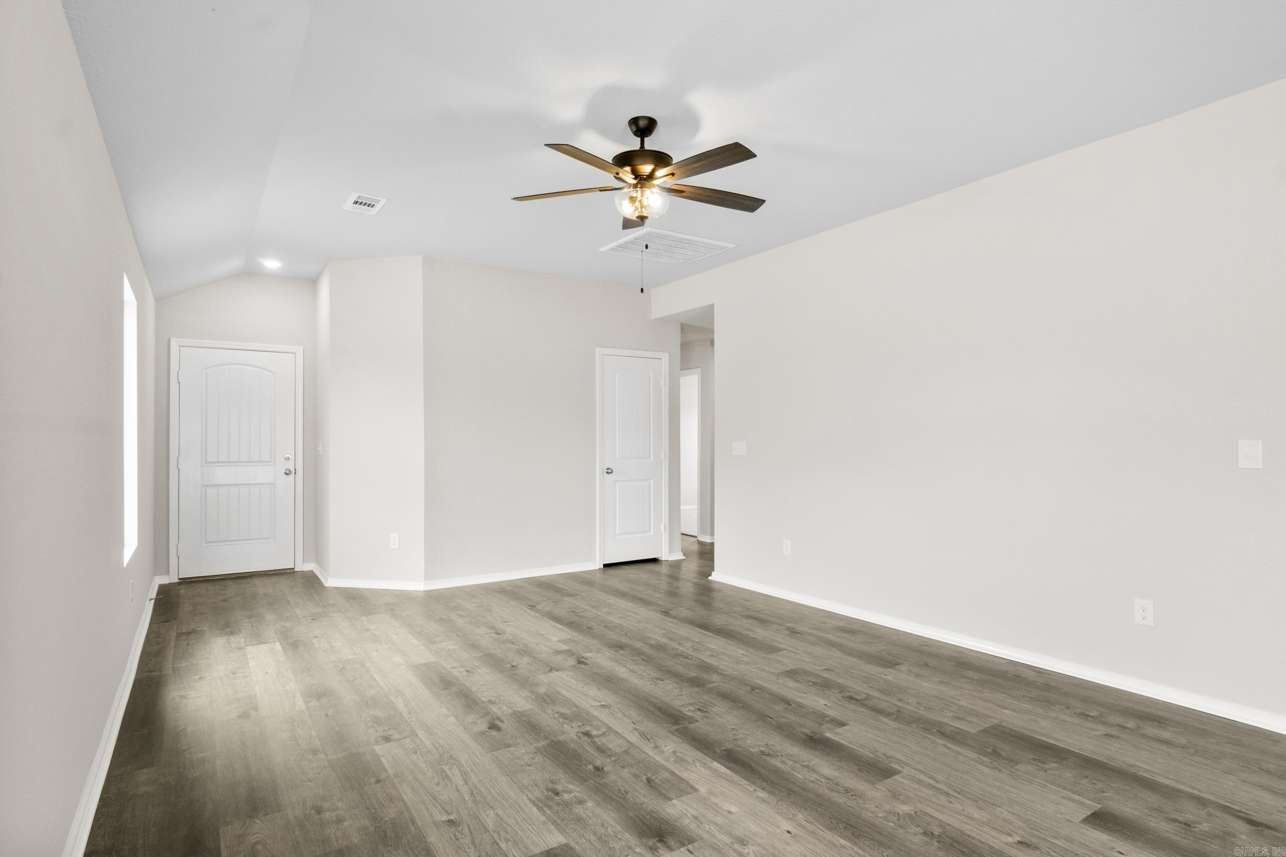 DEERFIELD ESTATES - Residential