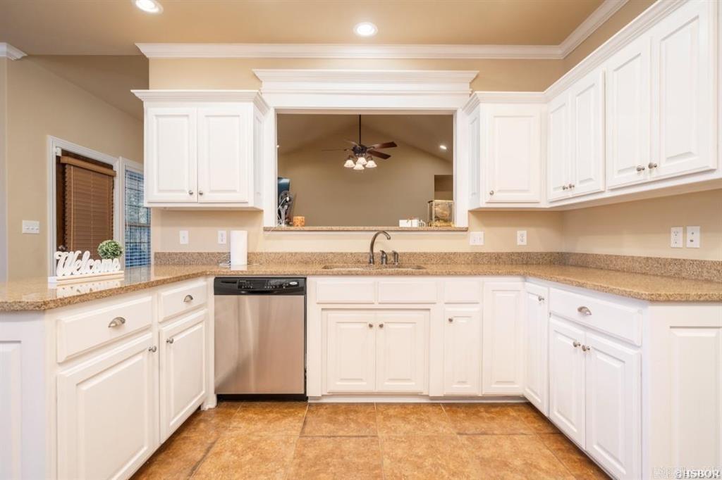 HIGH MEADOW ESTATES - Residential