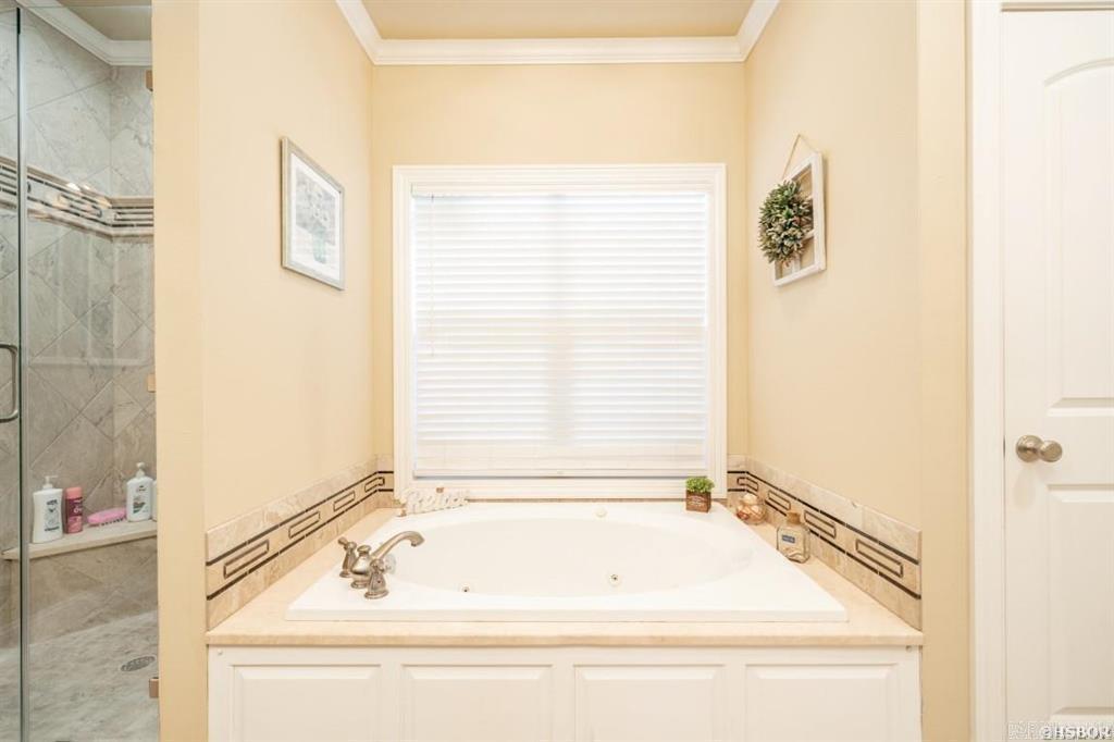 HIGH MEADOW ESTATES - Residential