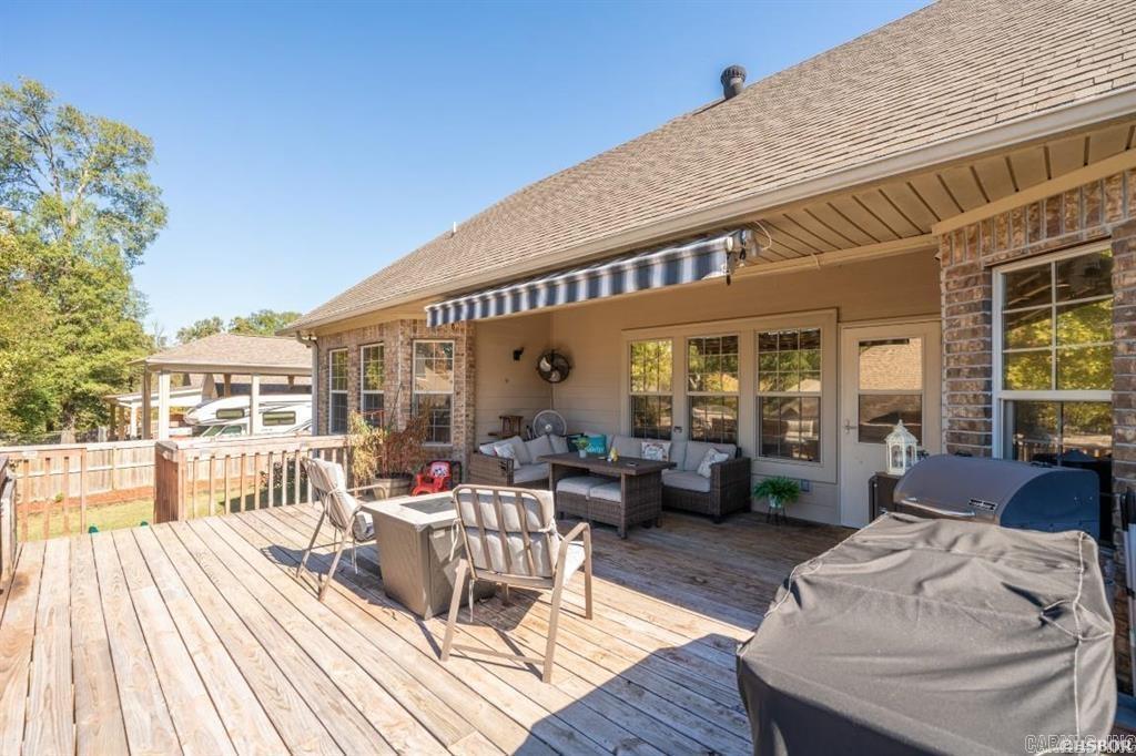 HIGH MEADOW ESTATES - Residential