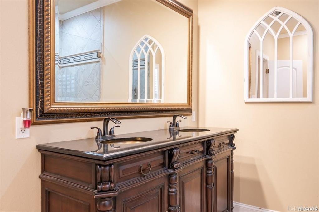 HIGH MEADOW ESTATES - Residential