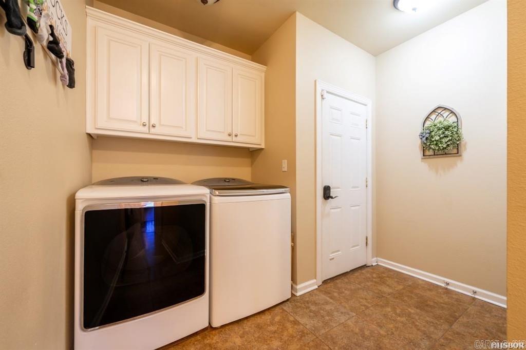 HIGH MEADOW ESTATES - Residential