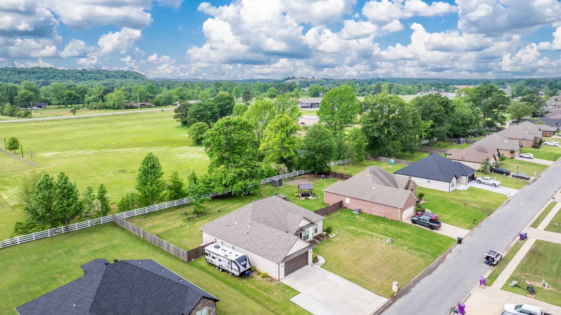 Saddle Creek - Residential