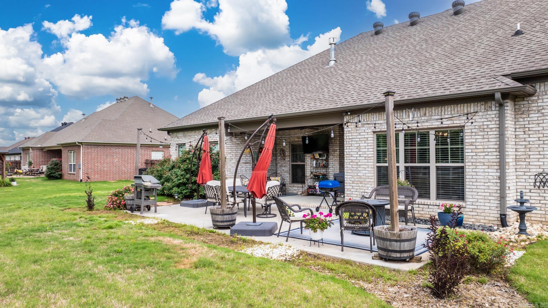 Saddle Creek - Residential