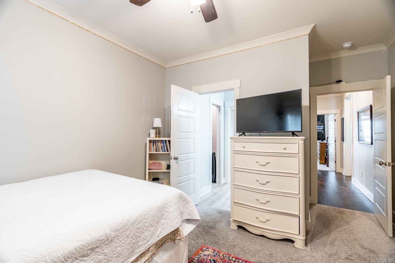 Saddle Creek - Residential