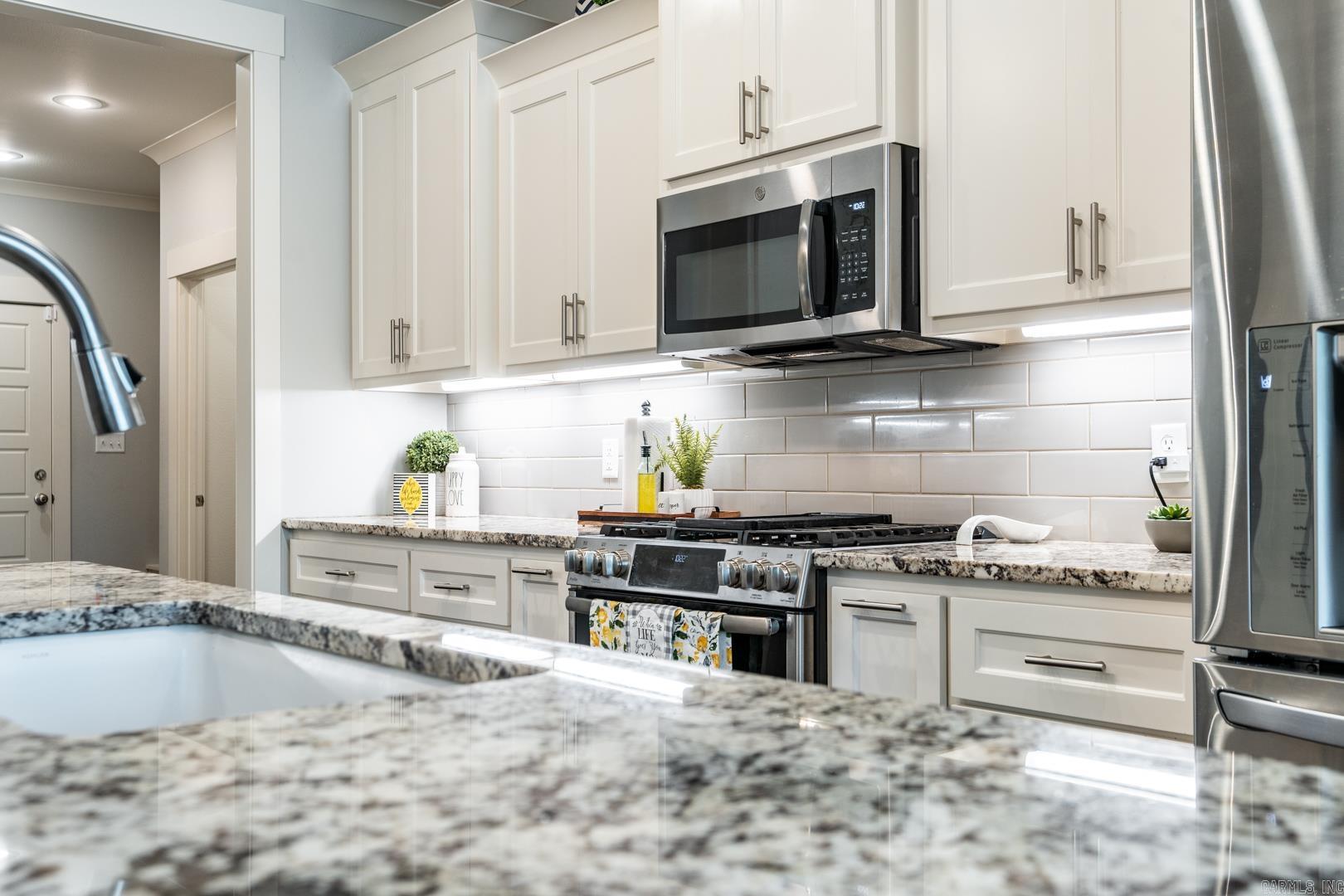 Saddle Creek - Residential