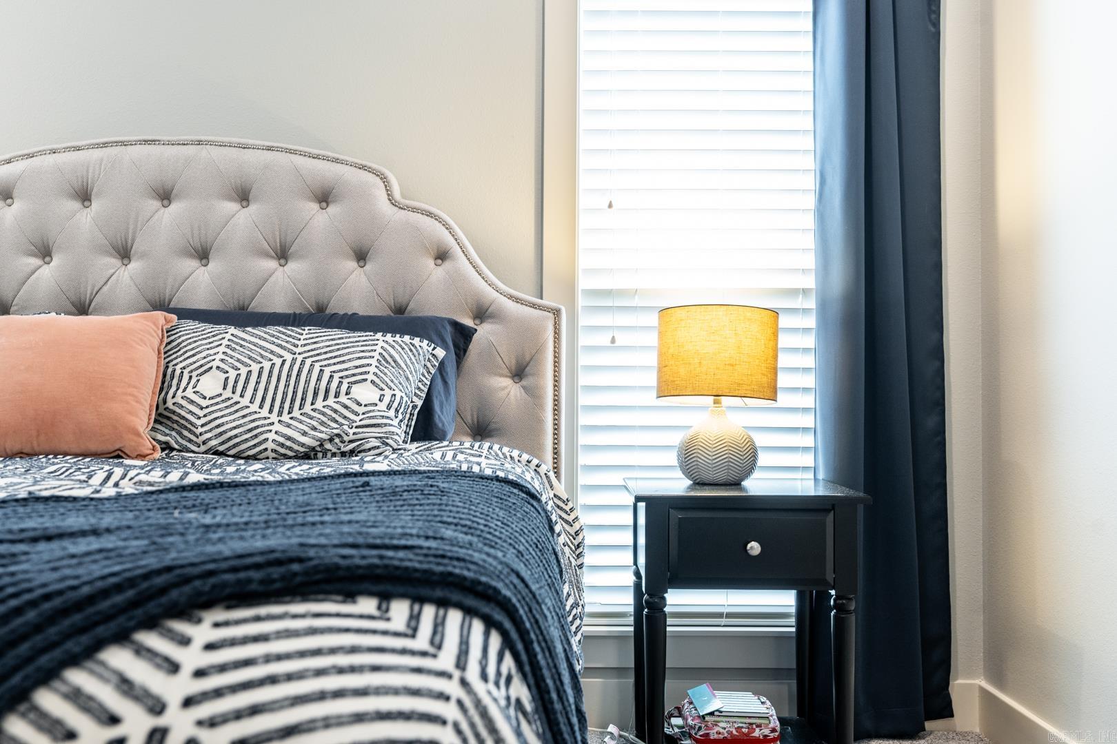 Saddle Creek - Residential