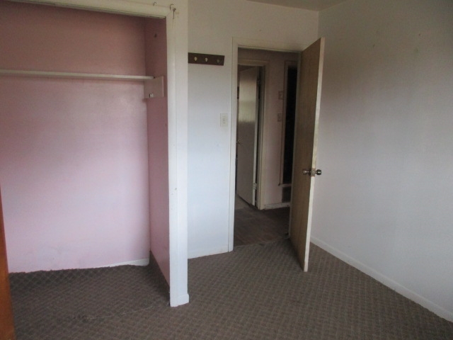 SHADY GROVE - Residential