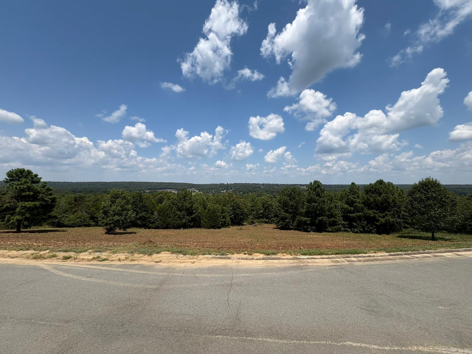 North Heights Estates - Land