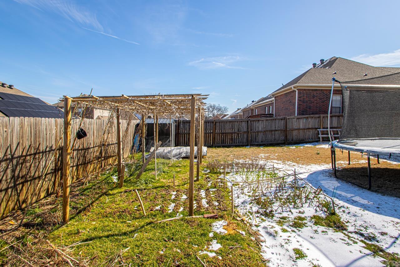 NORTH HILLS - Residential