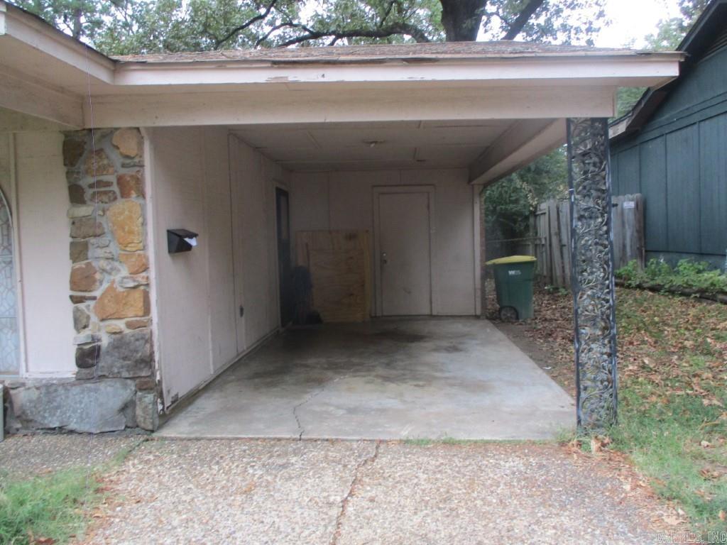 PARK VILLAGE - Residential