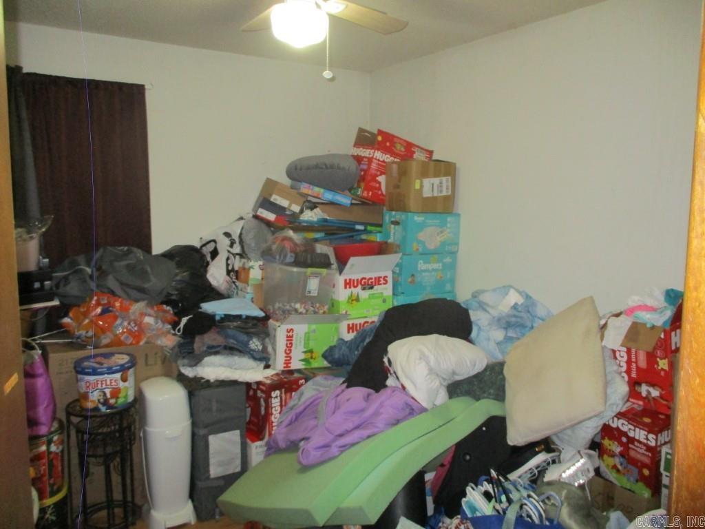 PARK VILLAGE - Residential