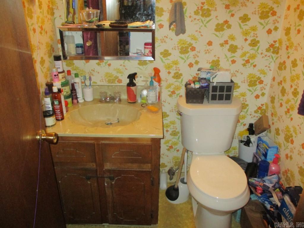 PARK VILLAGE - Residential