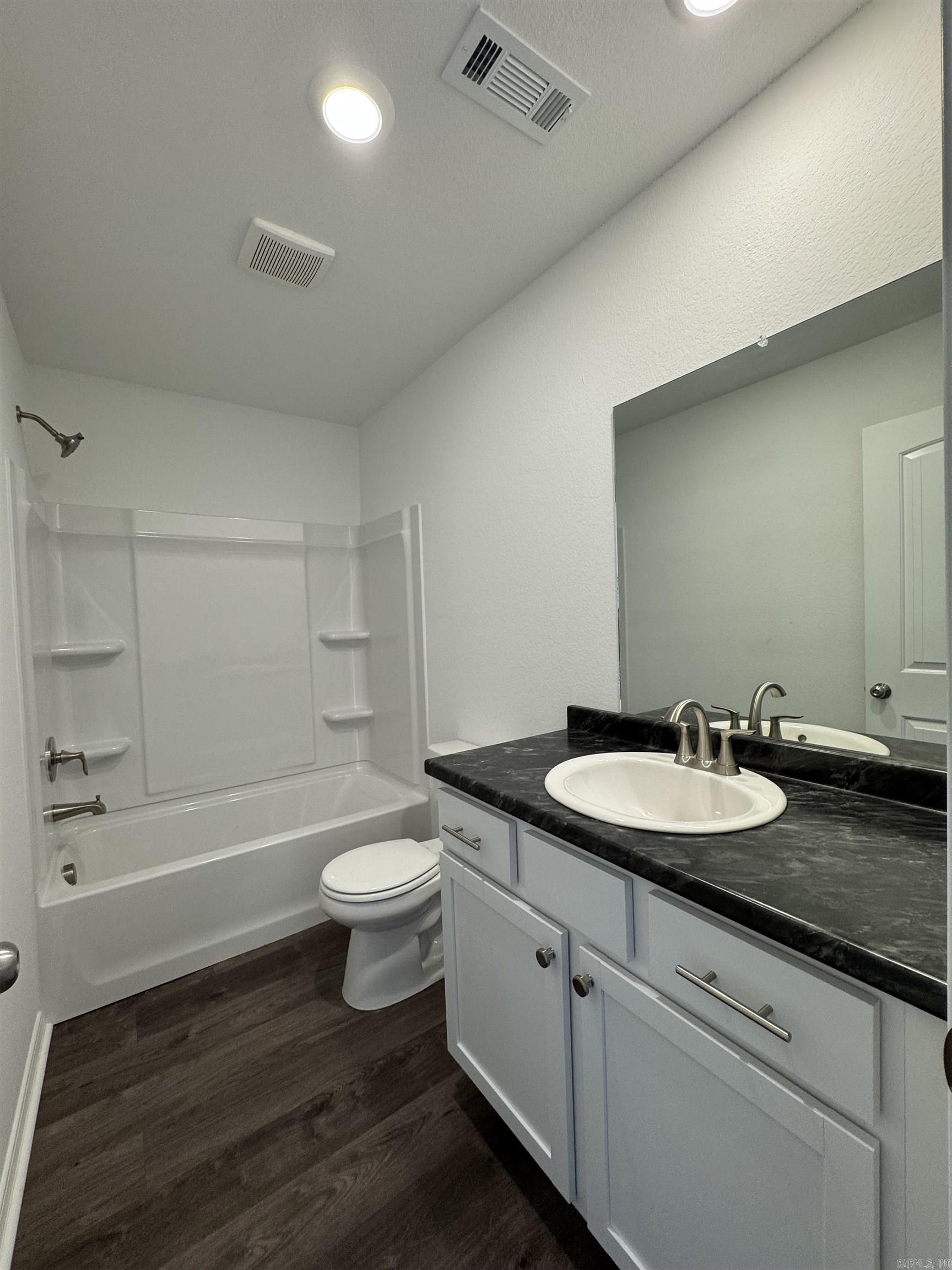 THE MEADOWS - Residential