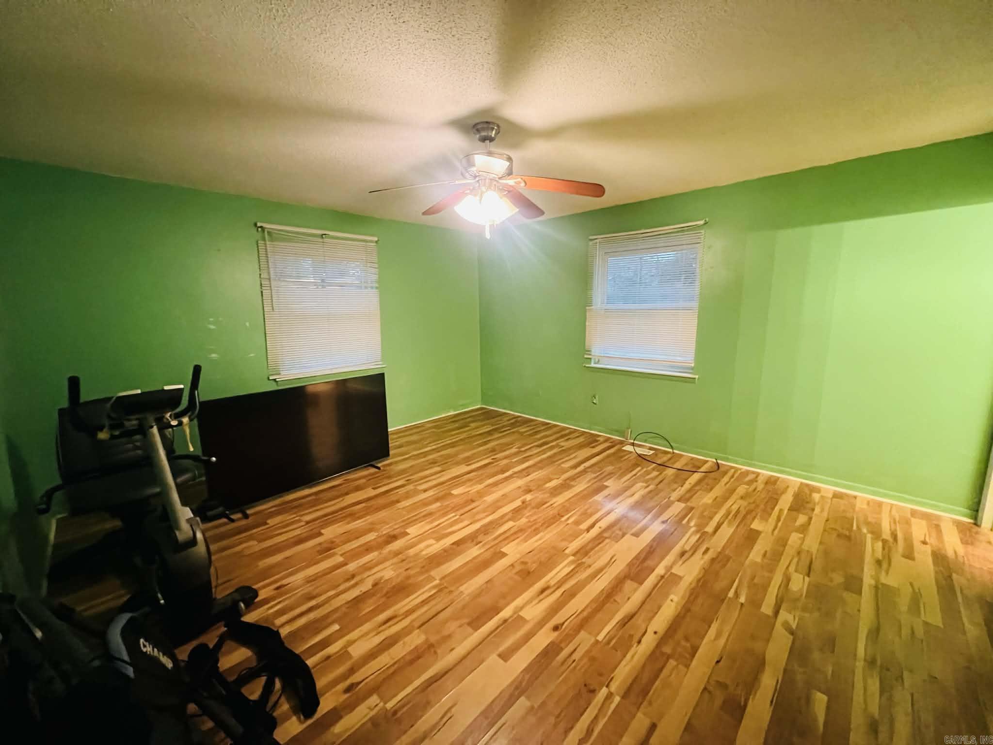 FOXWOOD J - Residential