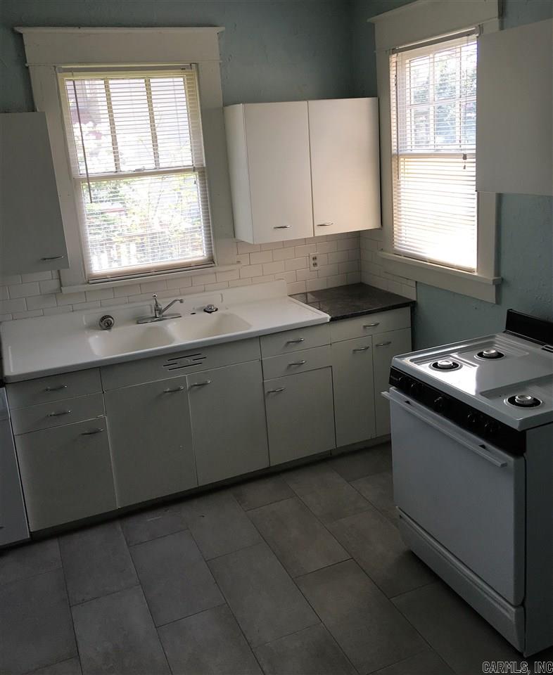 Hill Crest - Residential Lease