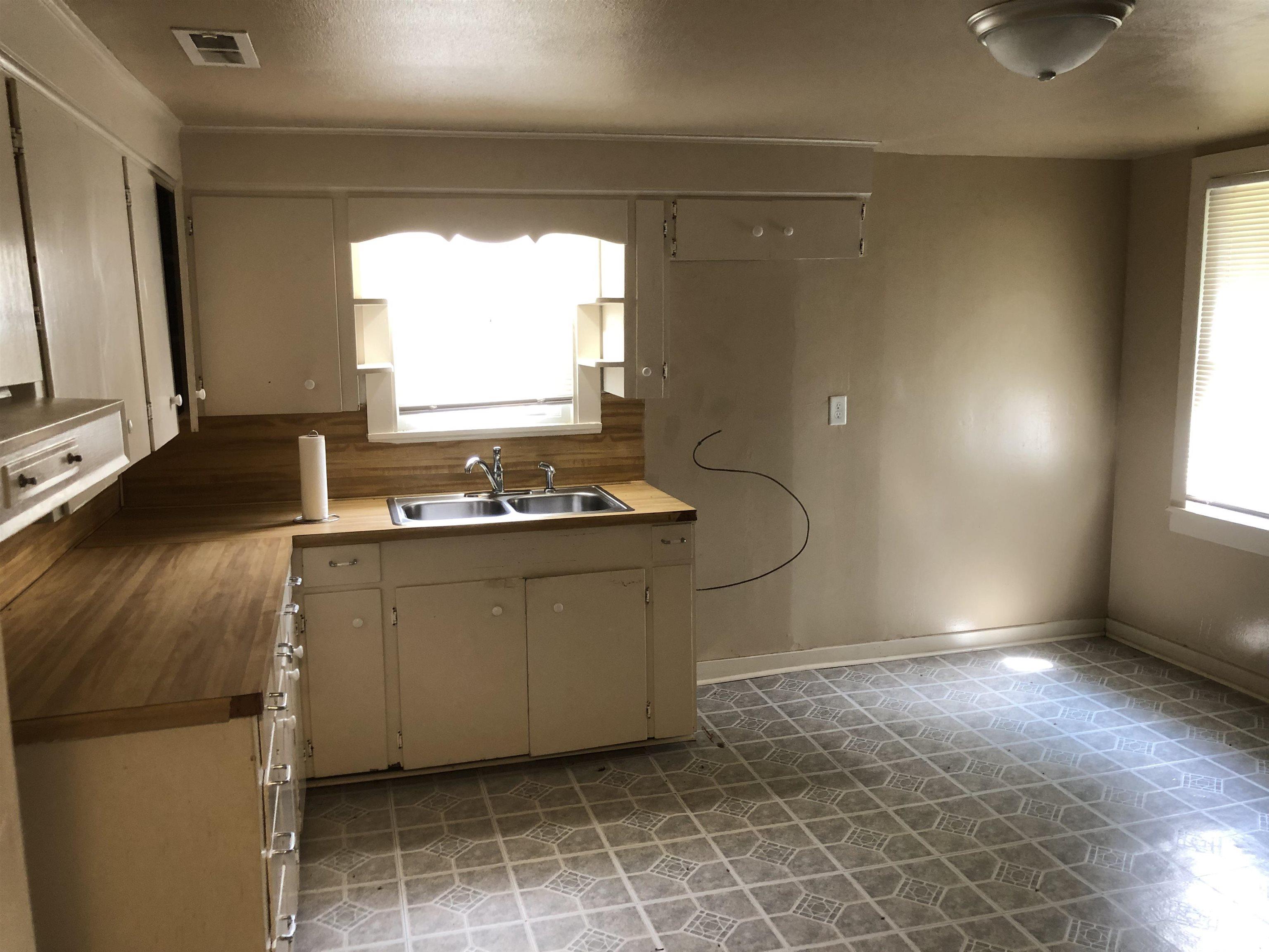 Massie West - Residential Lease